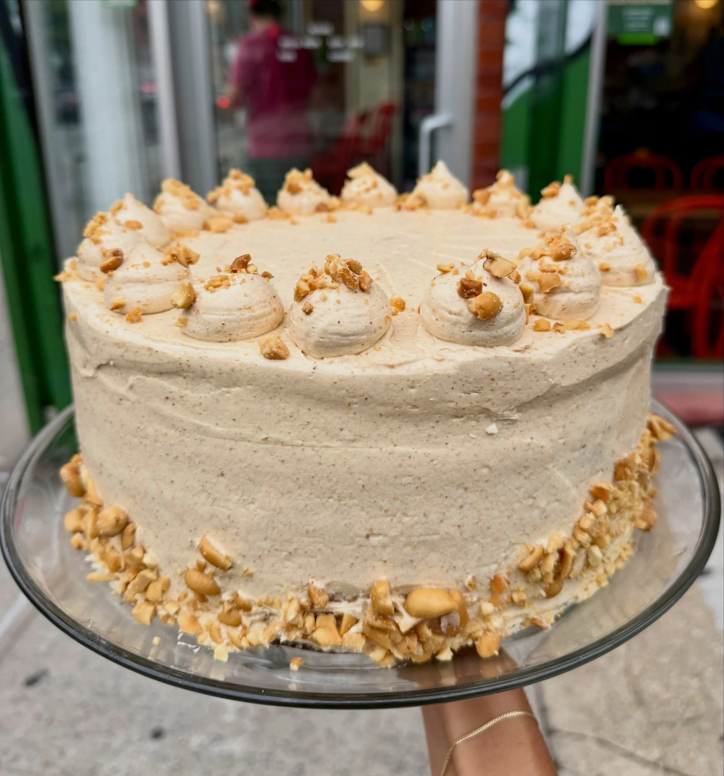 🥜🍇PB&amp;J CAKE🍇🥜

A little back-to-school treat for students, parents, teachers, and anyone who thinks a PB&amp;J is a complete meal (us). This cake has been in the works for months, and we genuinely giggled like little kids when we tasted it fo