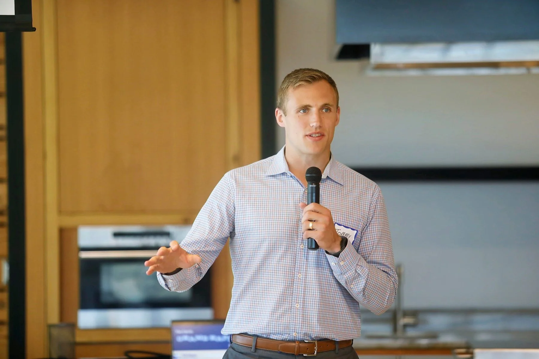 Featured Keynote - The Service Effect