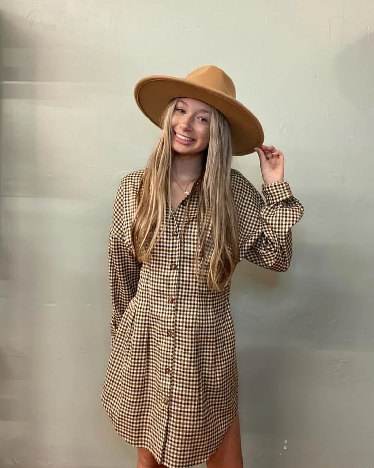 KYLIE3.JPG