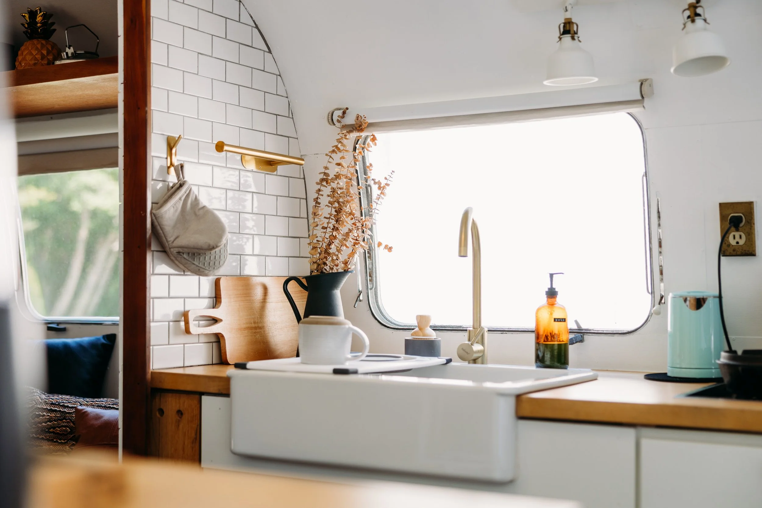Lions Maine stream kitchen, airstream kitchen, standish maine