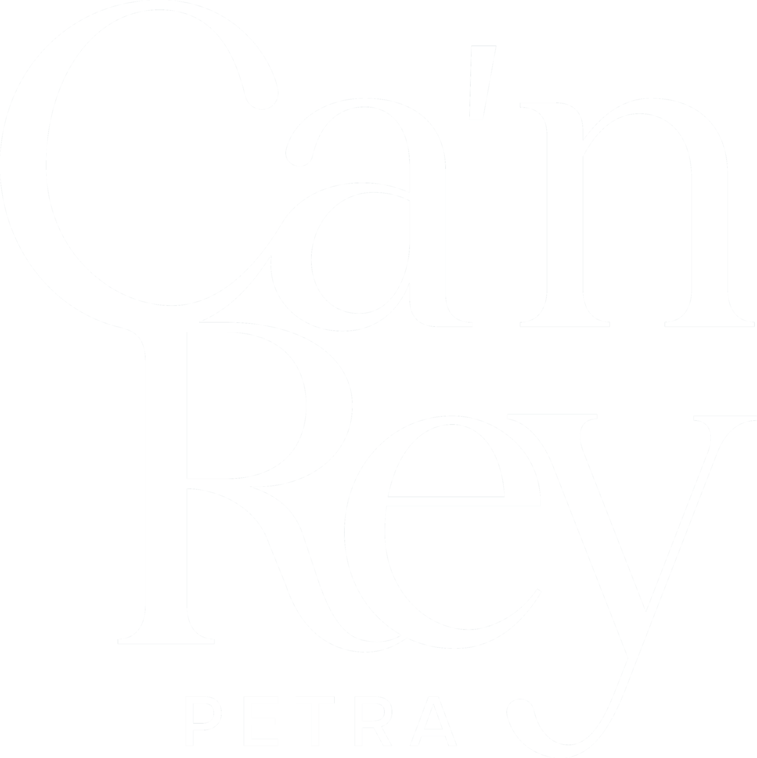 Logotipo en fondo negro con letras blancas que dice 'Glam Petra'.