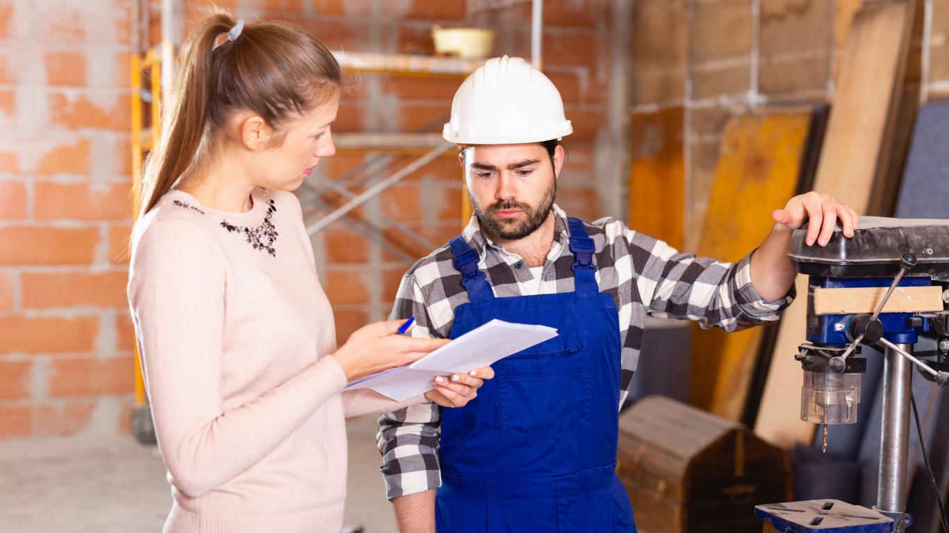 Client meeting with builder to discuss build.