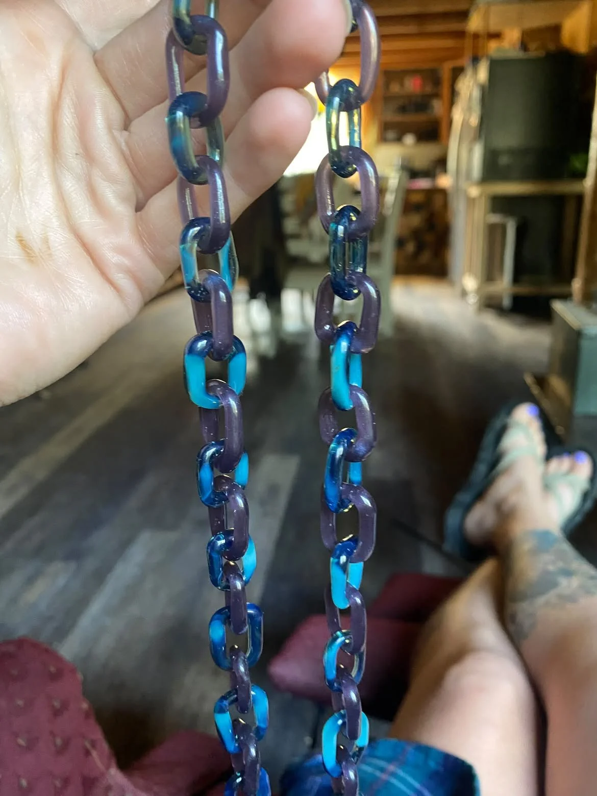 Purp and blu  chain.jpg