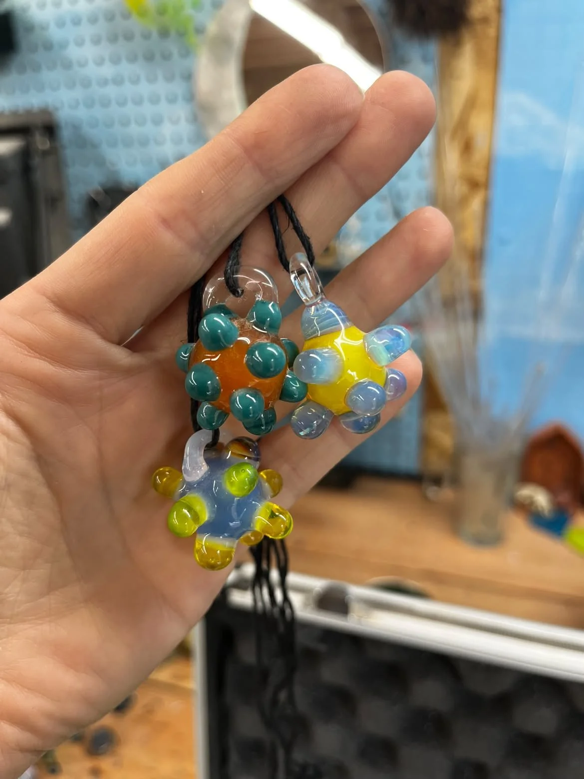 Hobnail style Pendent
