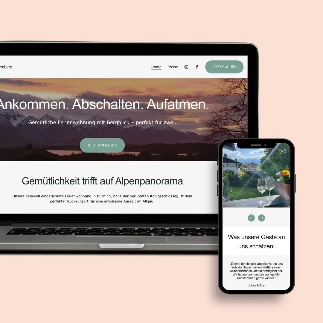 Screenshot einer Ferienwohnungs-Website, die auf einem Laptop- und einem Smartphone-Bildschirm angezeigt wird, mit einer Berglandschaft im Hintergrund.