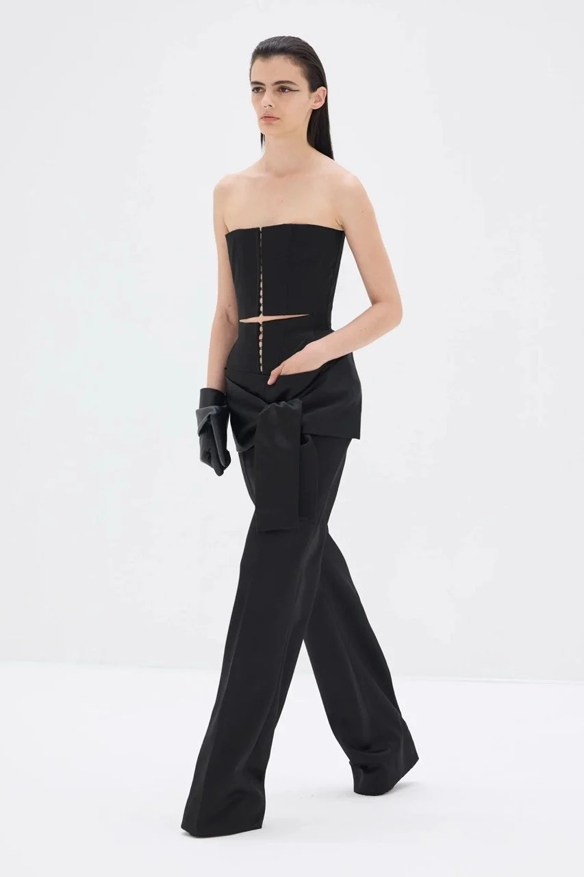 00026-jean-paul-gaultier-fall-2024-couture-credit-brand Large.jpeg
