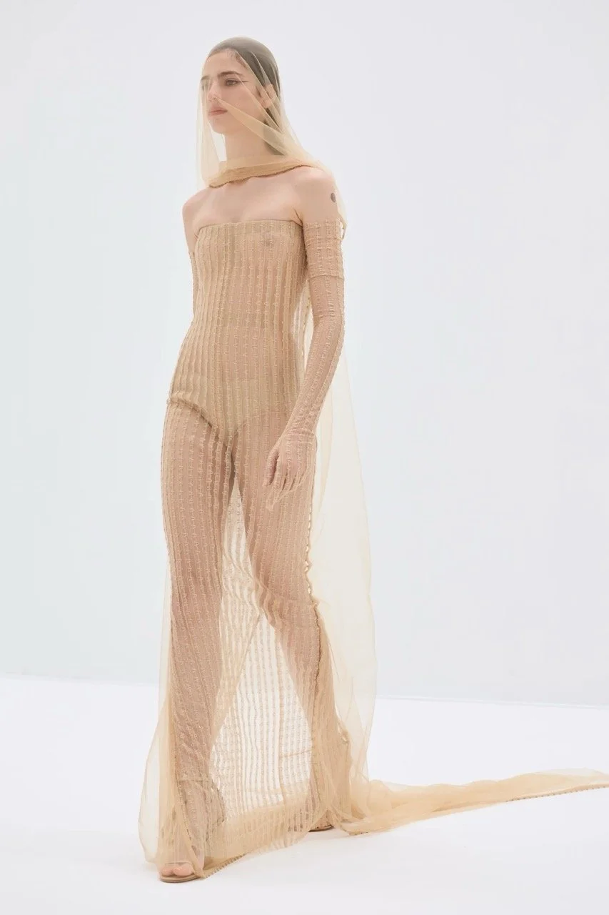00033-jean-paul-gaultier-fall-2024-couture-credit-brand Large.jpg