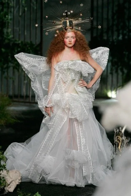 Dior Fall 05. Ph: Vogue. 
