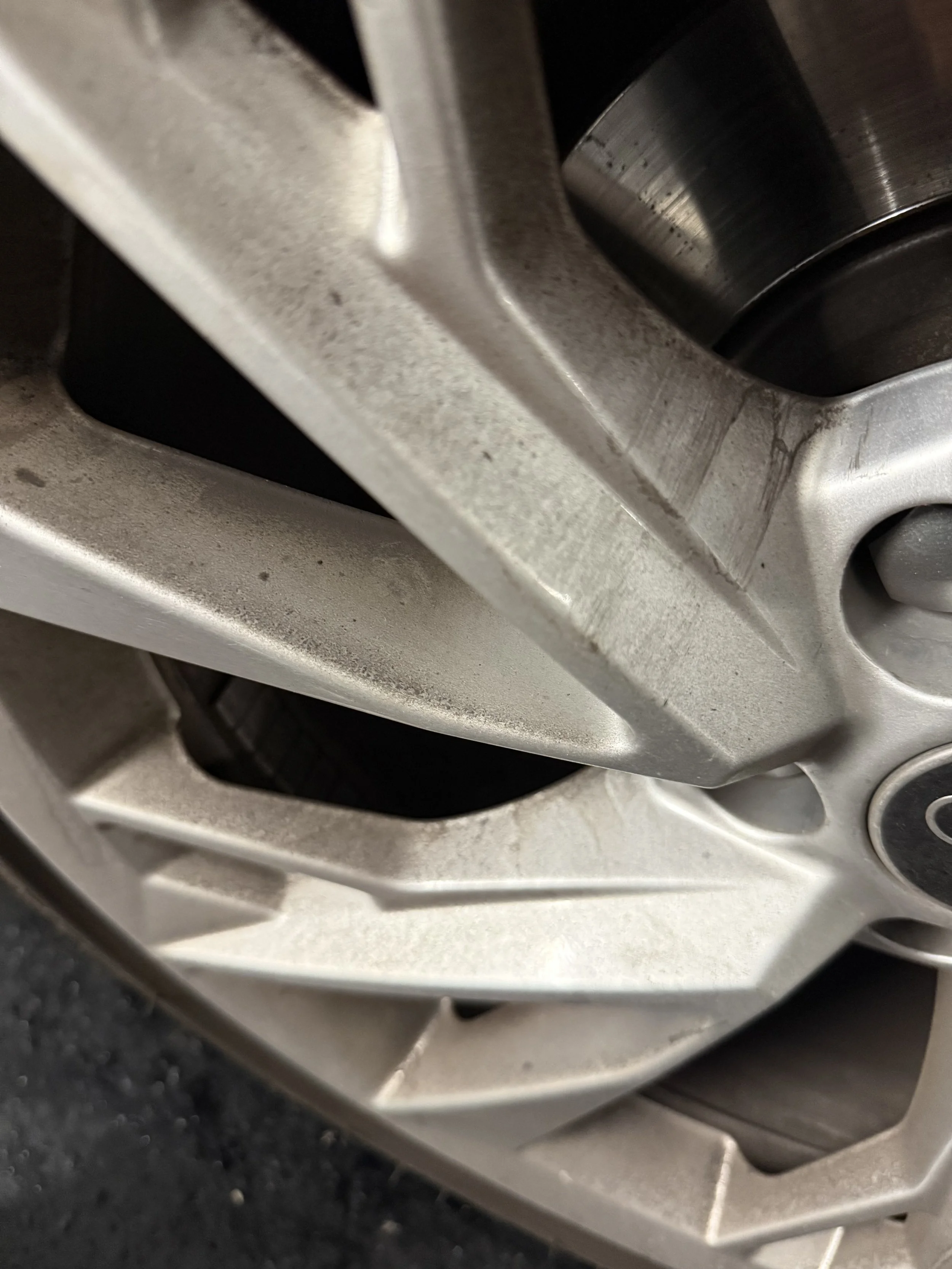 Auto Teppich Shampoonierung | Pataki Autocare Kriens