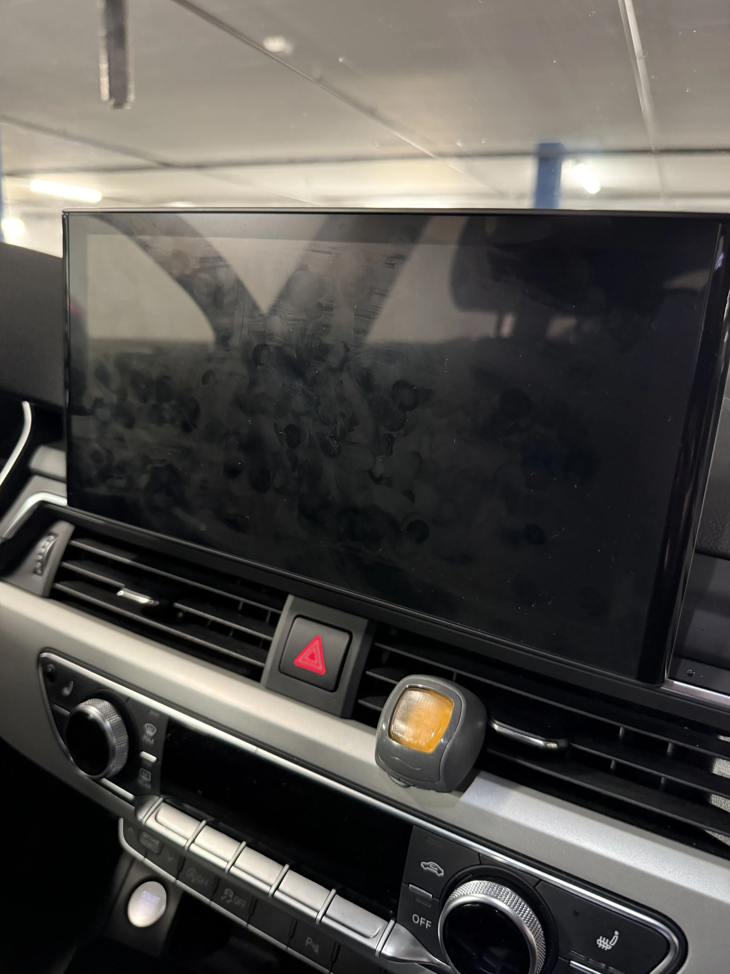 Fahrzeugreinigung Detailansicht | Pataki Autocare Kriens