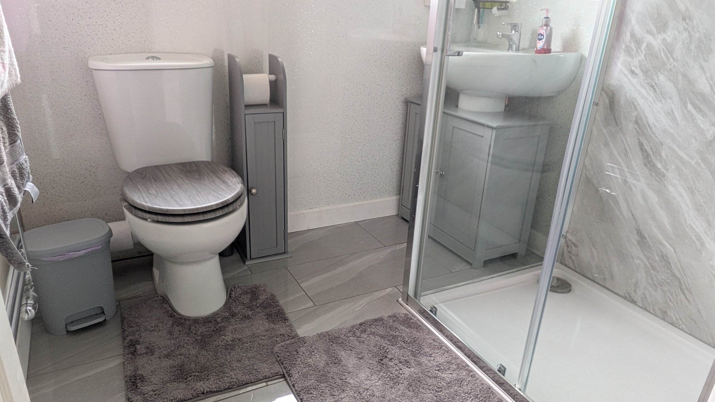 Bathroom re-fit