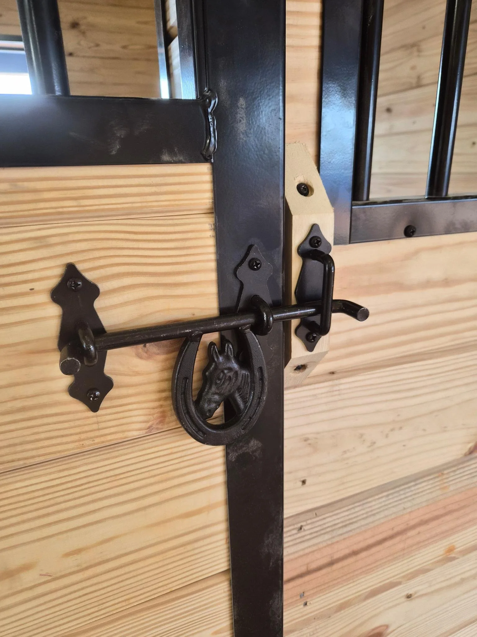 Horse handle for stall latch