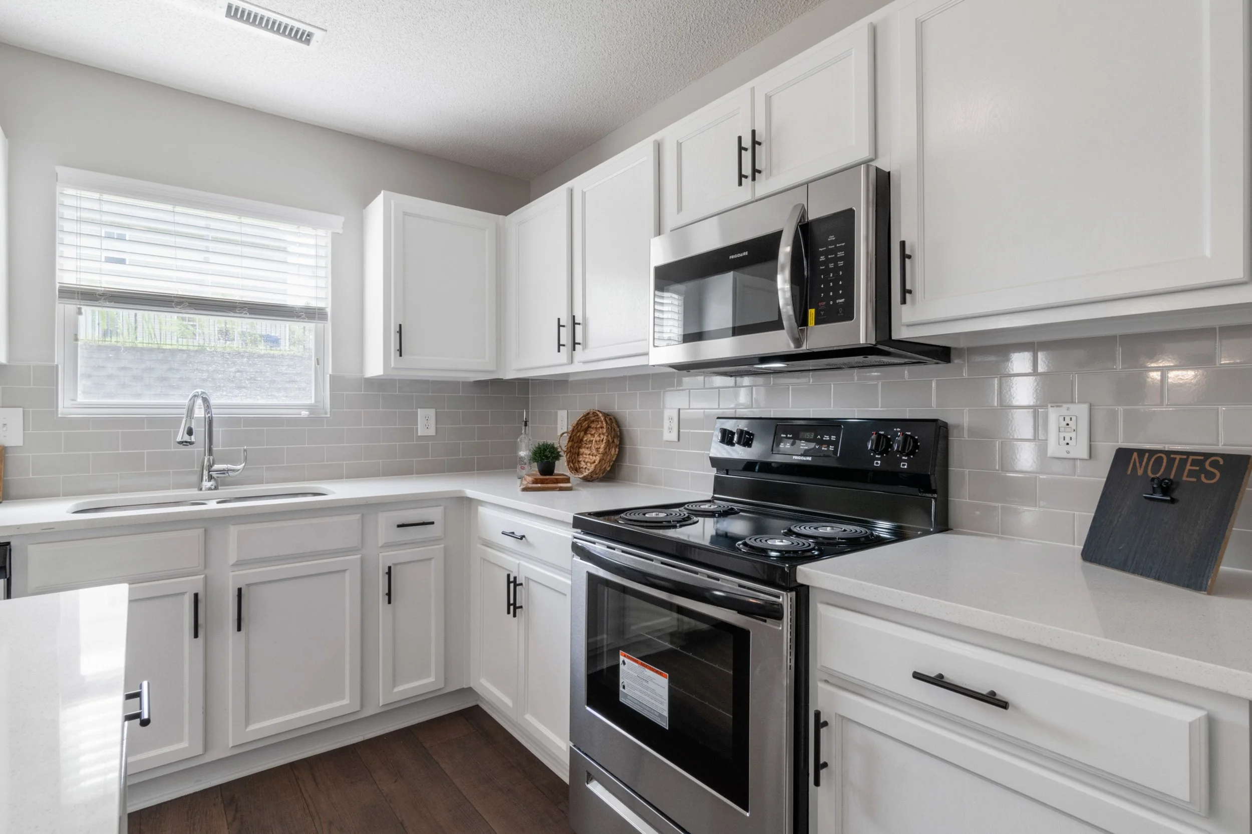 Move-In/Move-Out Cleaning Services Augusta, GA, Evans, GA, Martinez, GA, Grovetown, GA | Kitchen Cleaning Serbices Augusta, GA, Evans, GA | Deep Cleaning Services Augusta, GA | Residential Cleaning  Services Martinez, GA,  Augusta, GA | Evans, GA