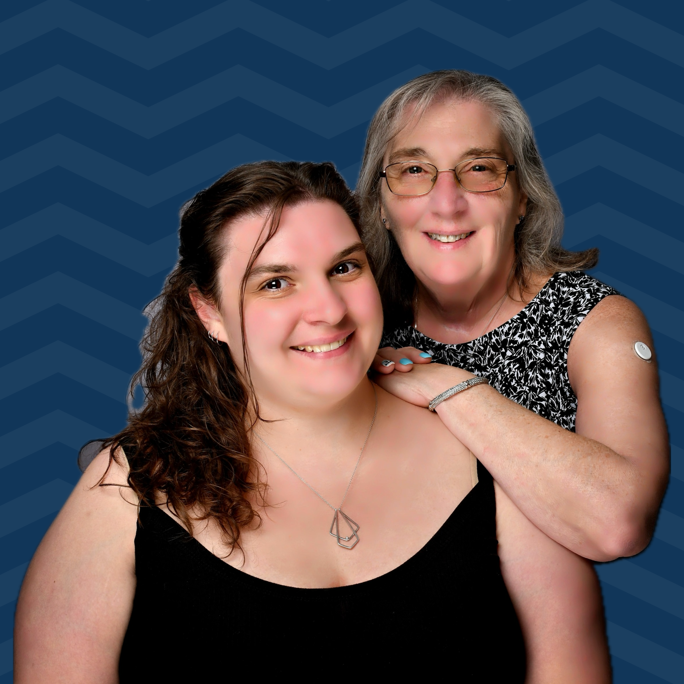 Close-up of Linda and Sarah.