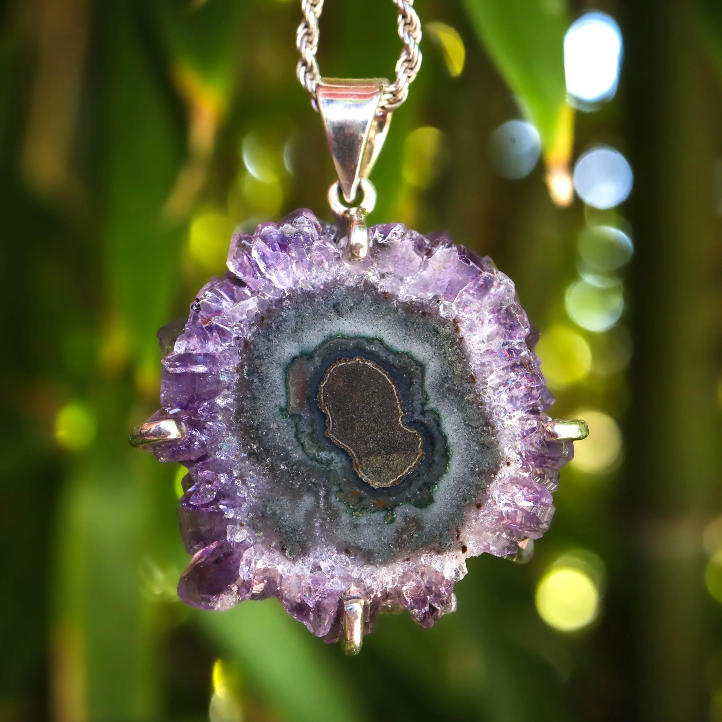 Amethyst Flower Pendant-5.jpeg