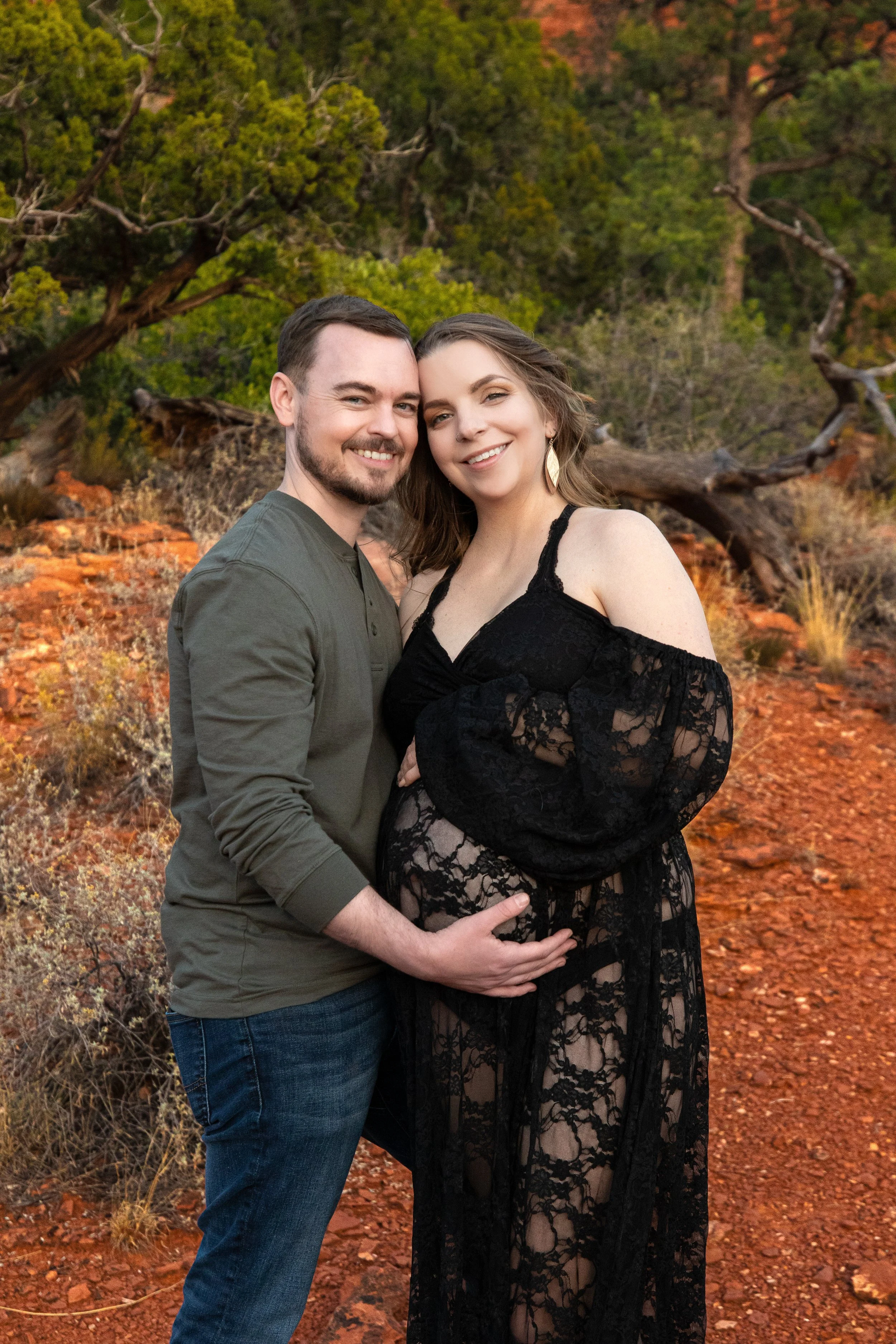 Sedona Maternity-4.jpg
