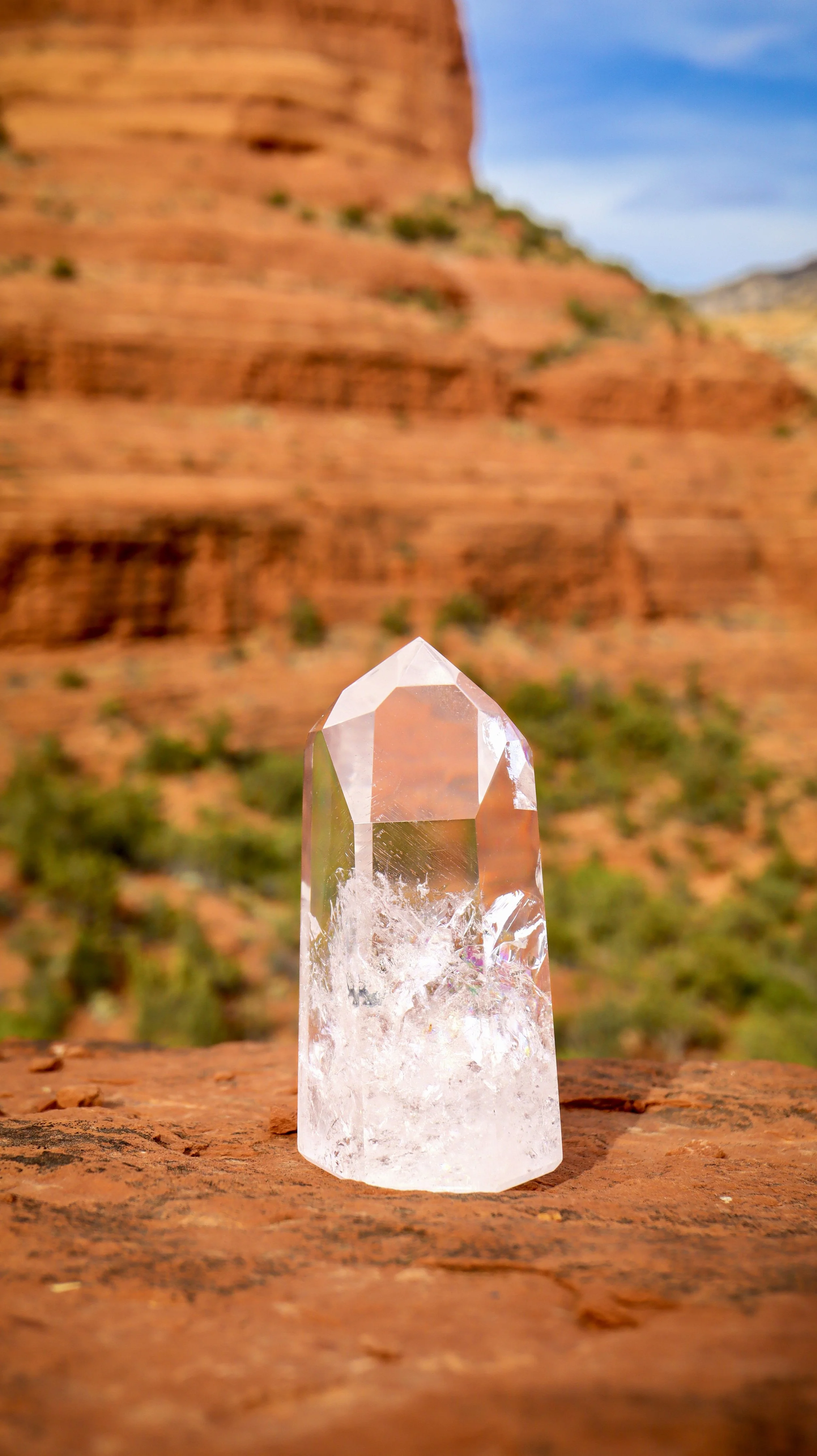 Clear quartz Sedona Wallpaper.jpg