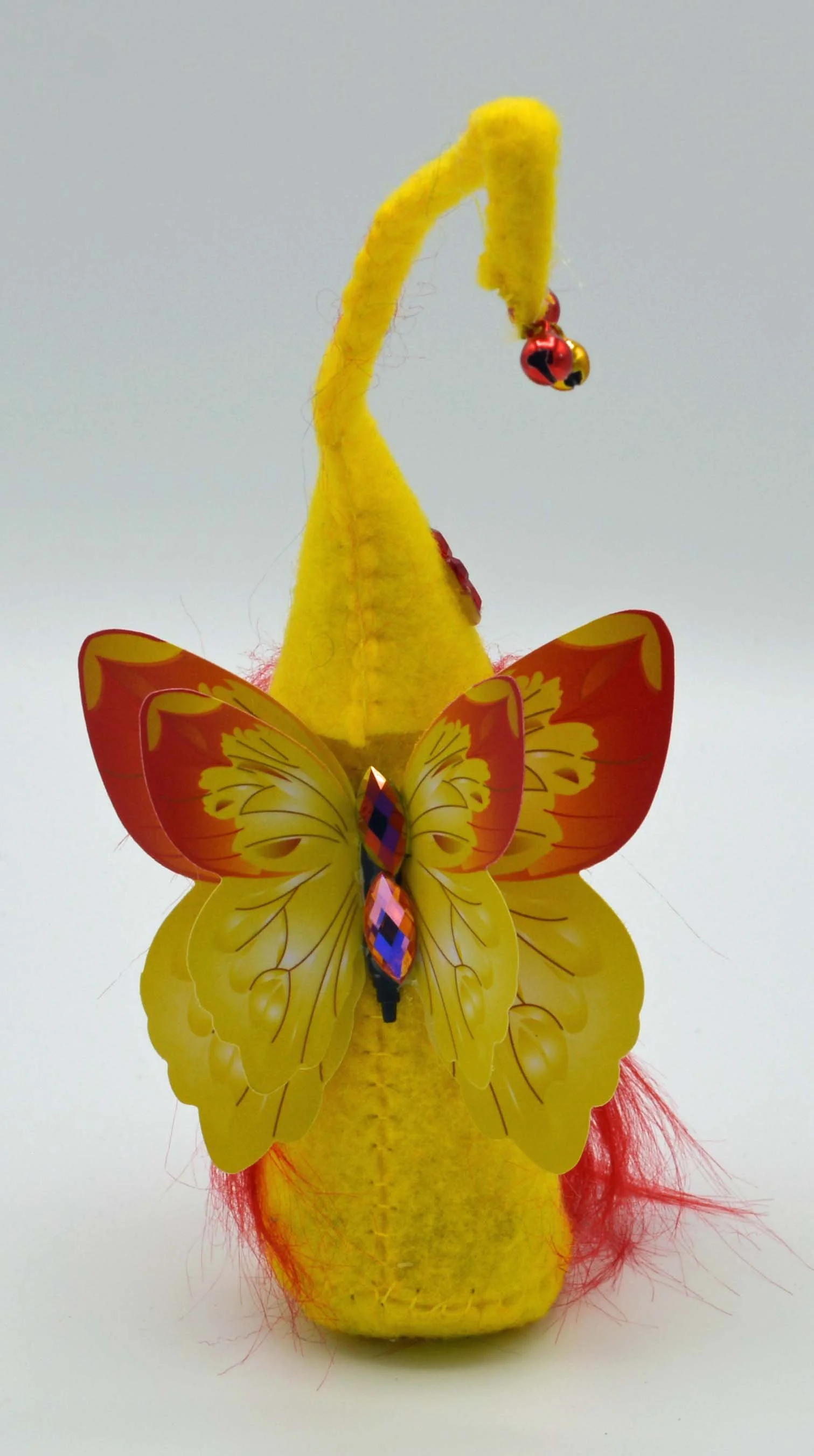 Mini Gnome Yellow Male Back.JPG