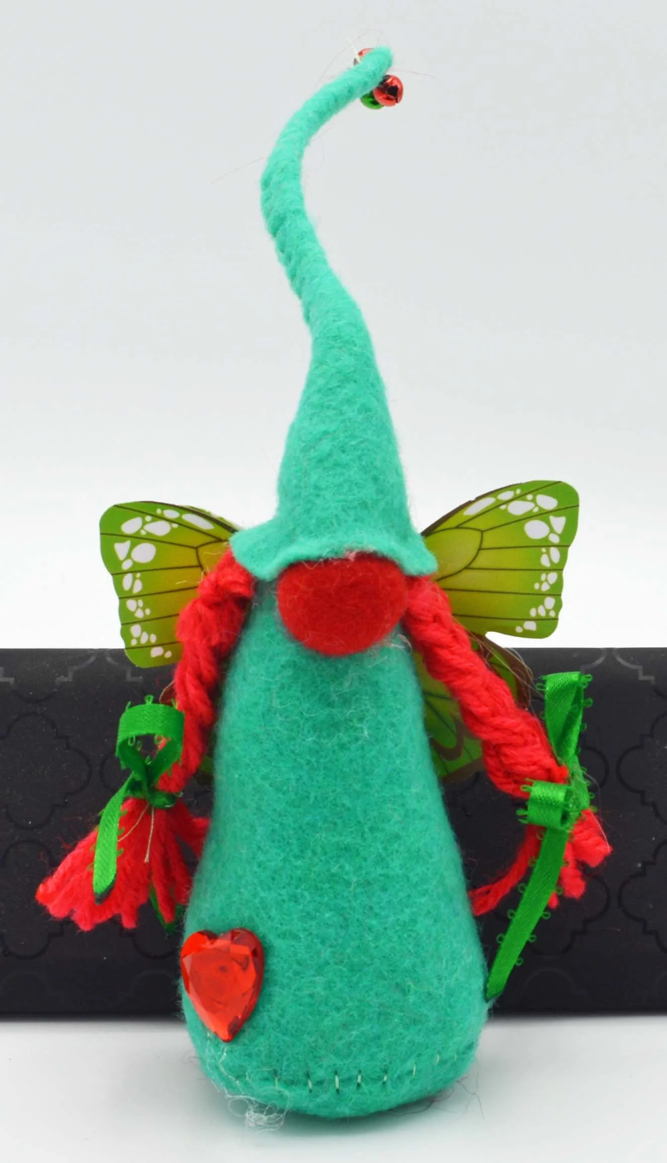 Mini Gnome Light Green Female2.JPG