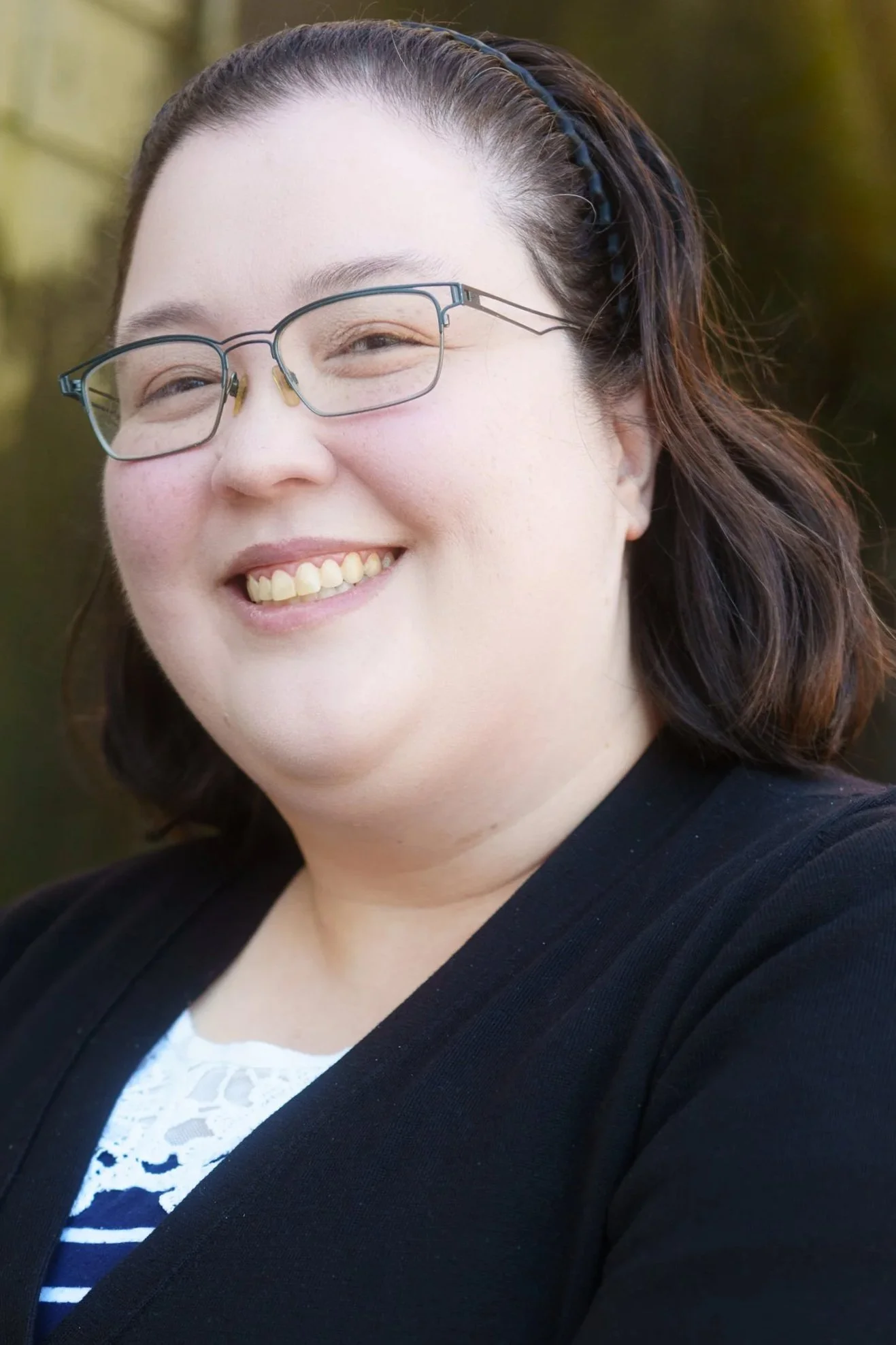 Tiffany Doyon outdoor headshot