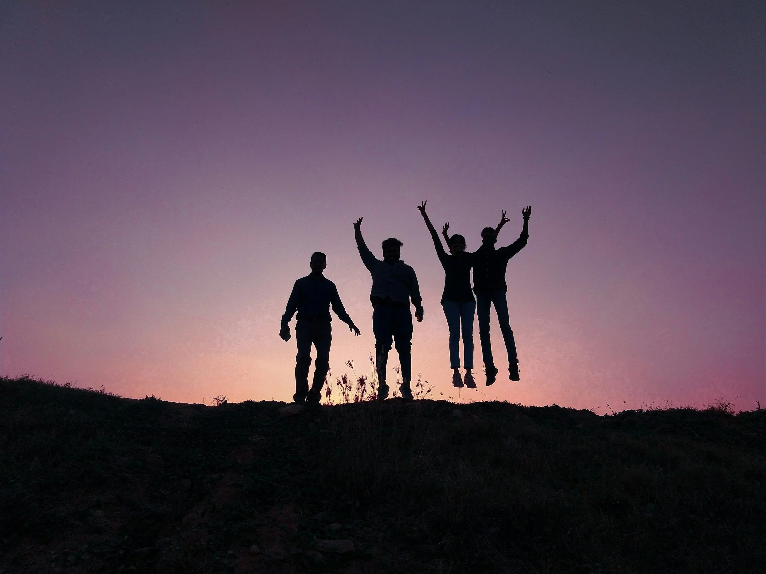 What Does a Healthy Relationship Look Like?: A Guide to Building Strong Connections
