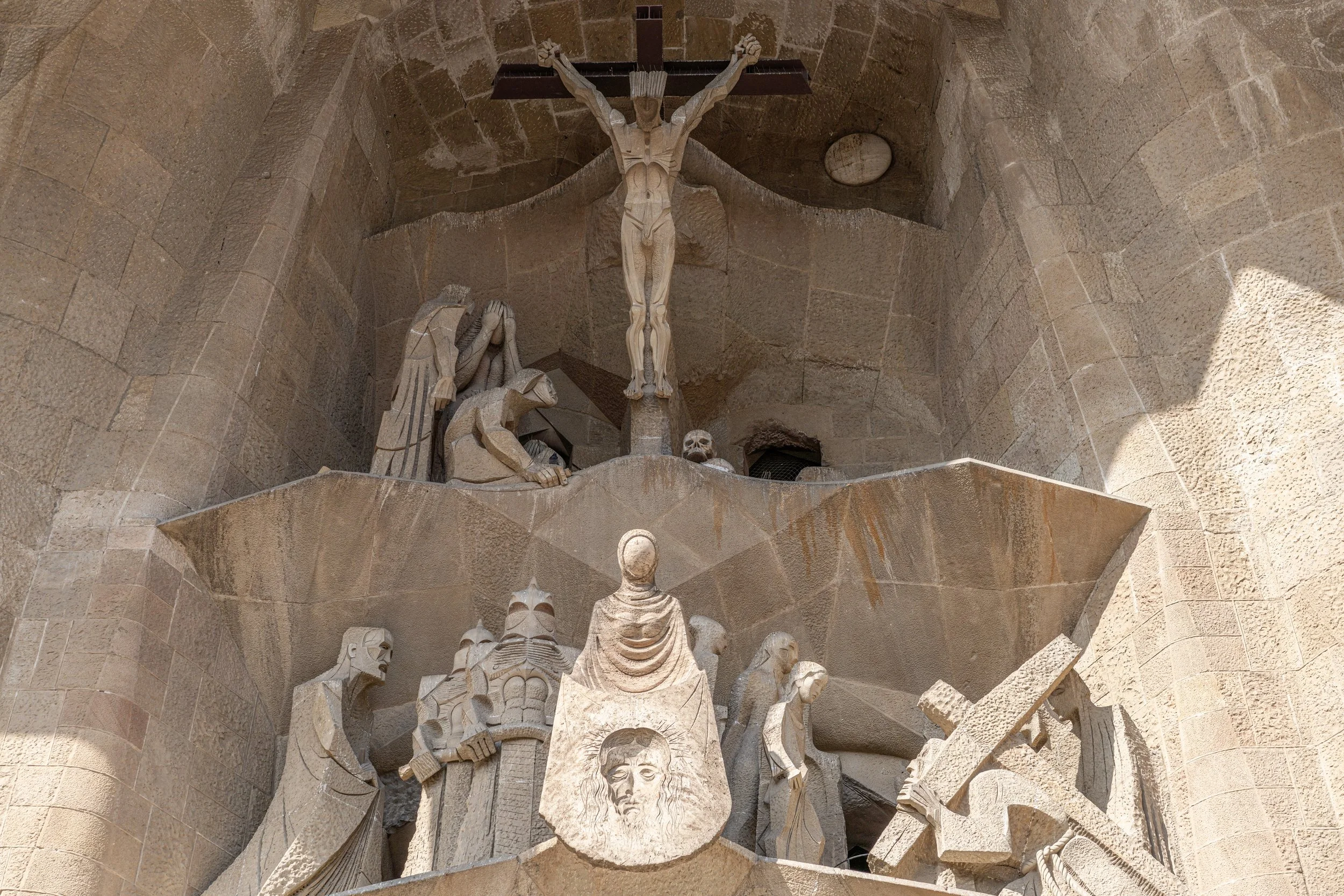 Crucifixion: Sagrada Família