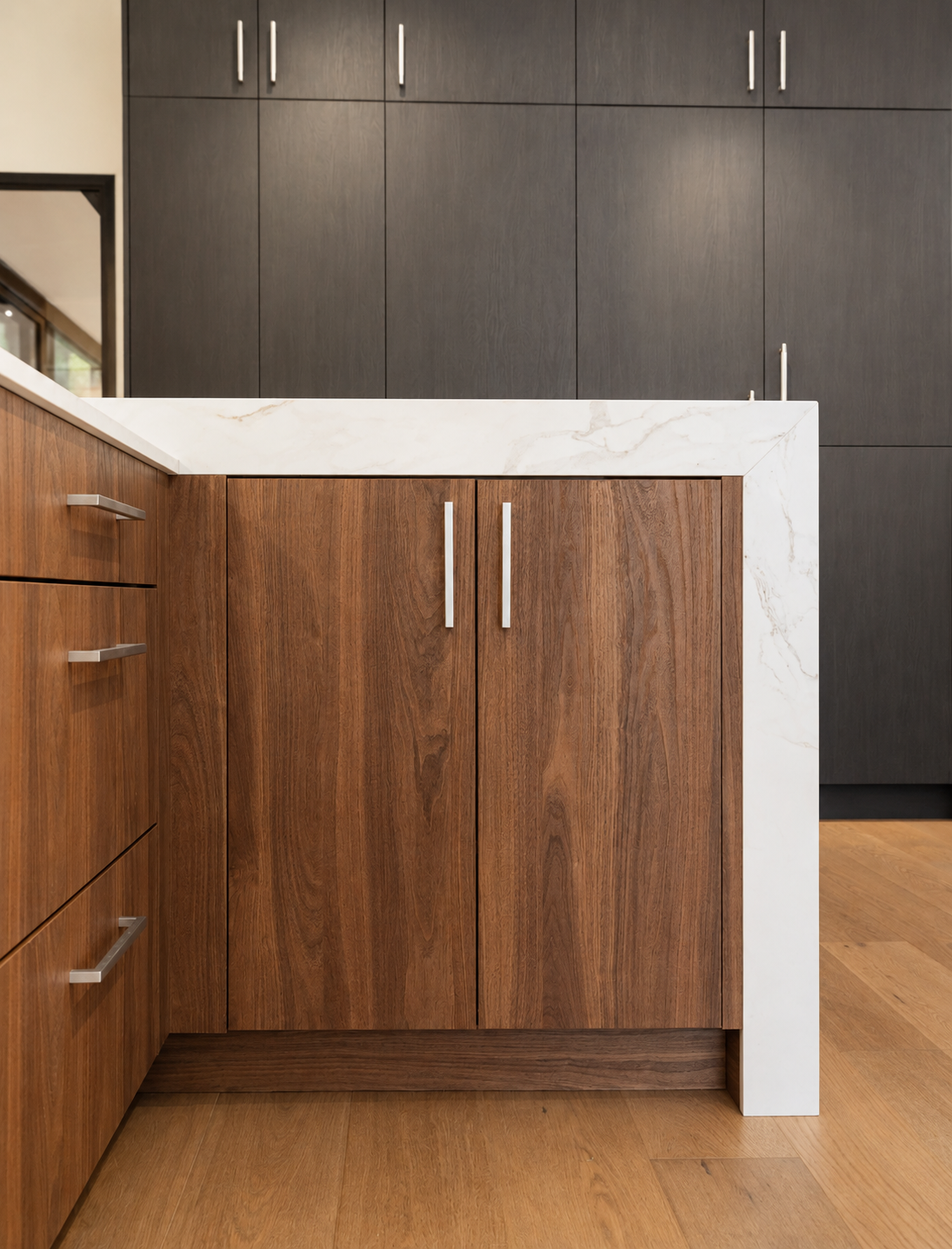 large waterfall edge on pensulia in portland oregon interior designer 