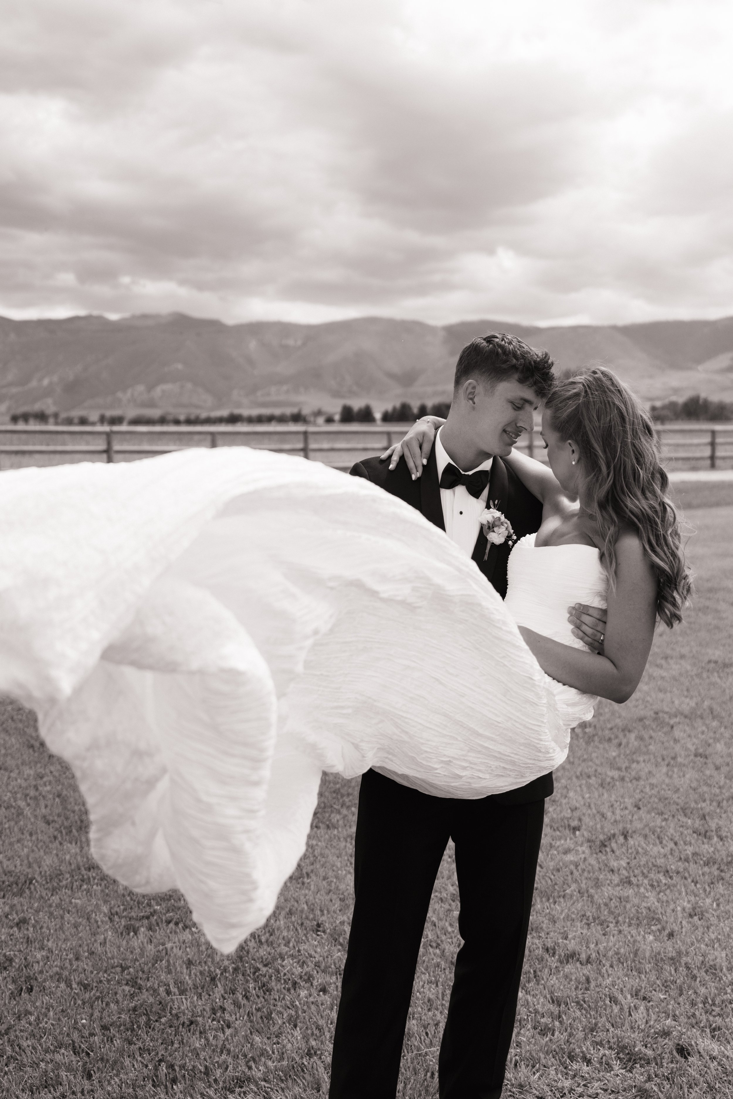 3_PreCeremonyPortraits-159.jpg