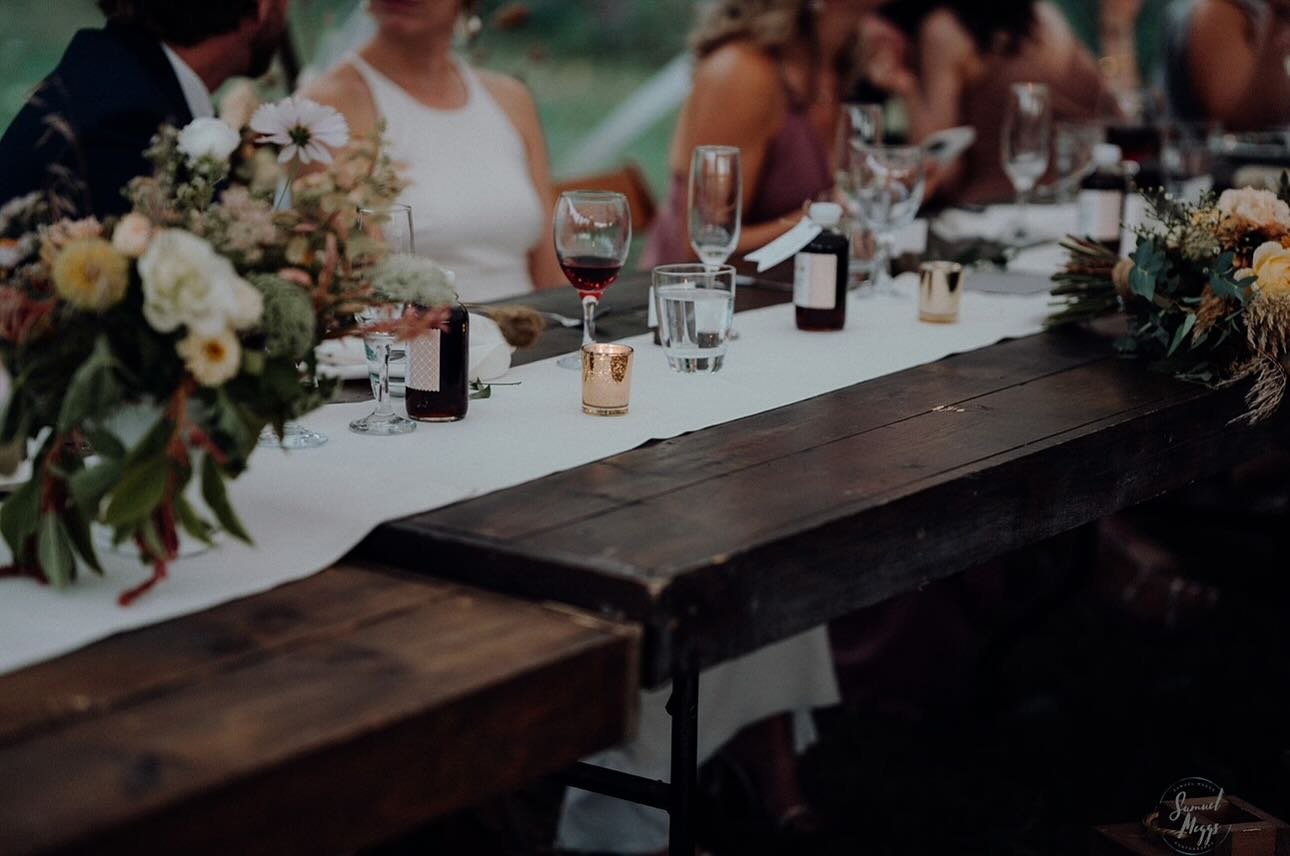 who, us? we&rsquo;re A L E W I F E 🍷

coming in hot in 2016 with a dream of making the bar more than just the bar, a place where friends and family come together to cheers a great day, moment, celebration, where guests can share in the joy over a gl