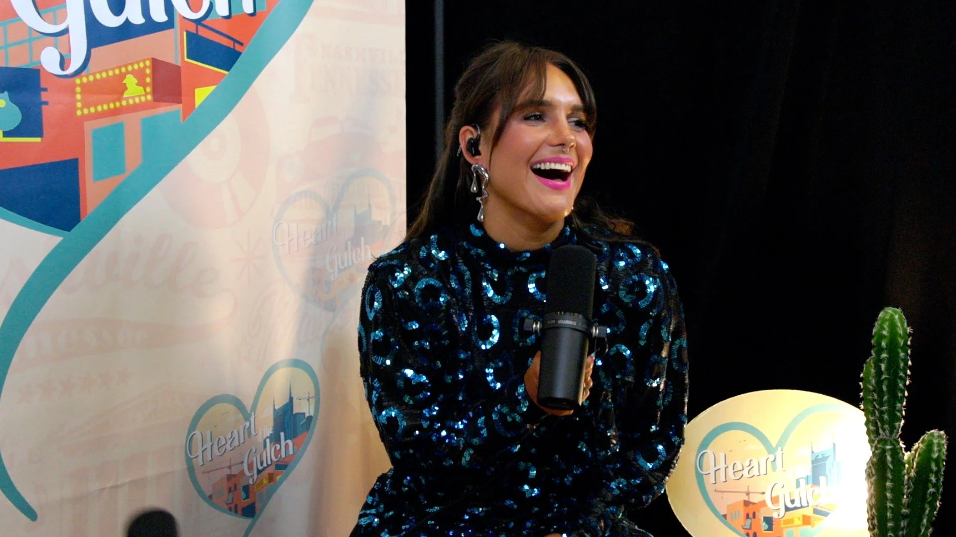 Franni Cash discusses her debut EP Wild Child on Heart of the Gulch.