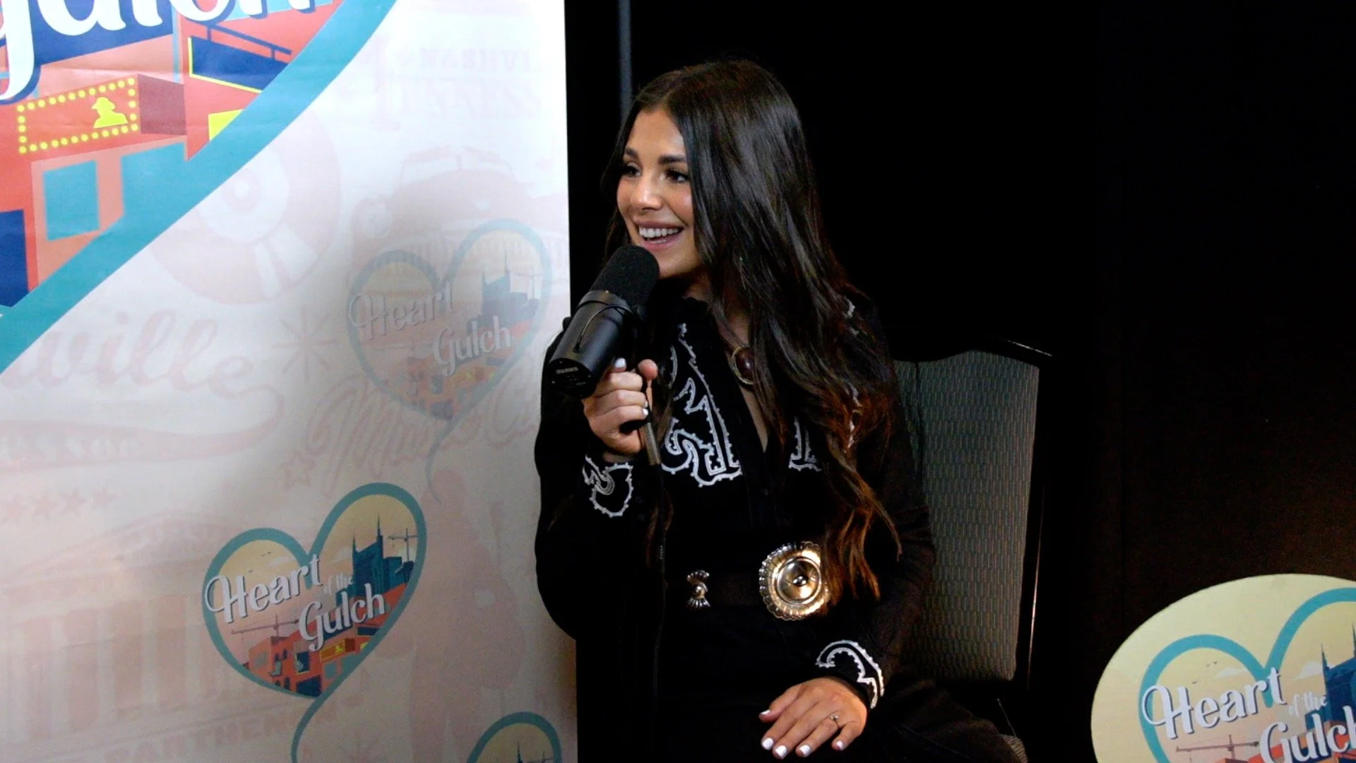 Country artist and former rodeo competitor Kylie Frey discusses her Louisiana upbringing, Western lifestyle, and journey through the Texas country music scene.