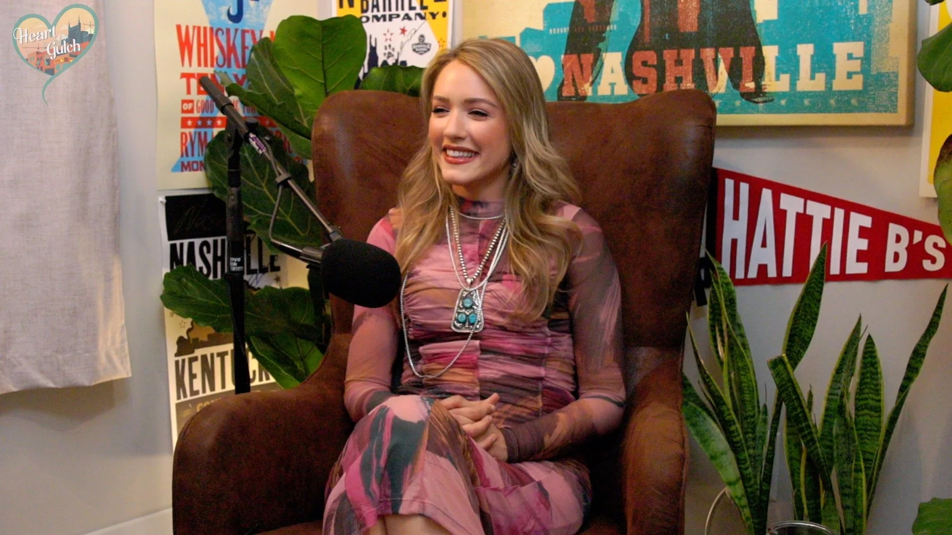 Emily Ann Roberts talks Can’t Hide Country Deluxe Edition, “When I’m Gone,” and the traditional country sound behind her music on Heart of the Gulch.