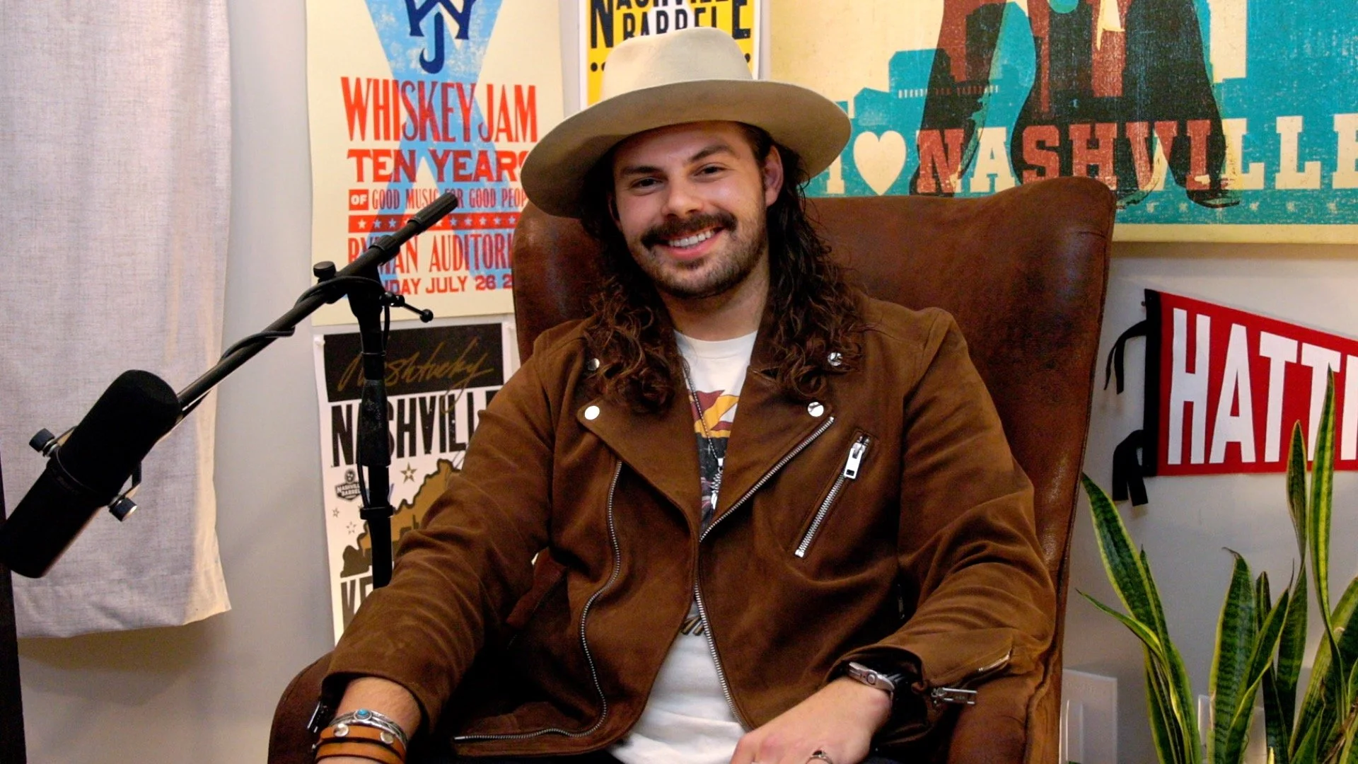 Country Music With the Amp Turned Up | Devin Cooper