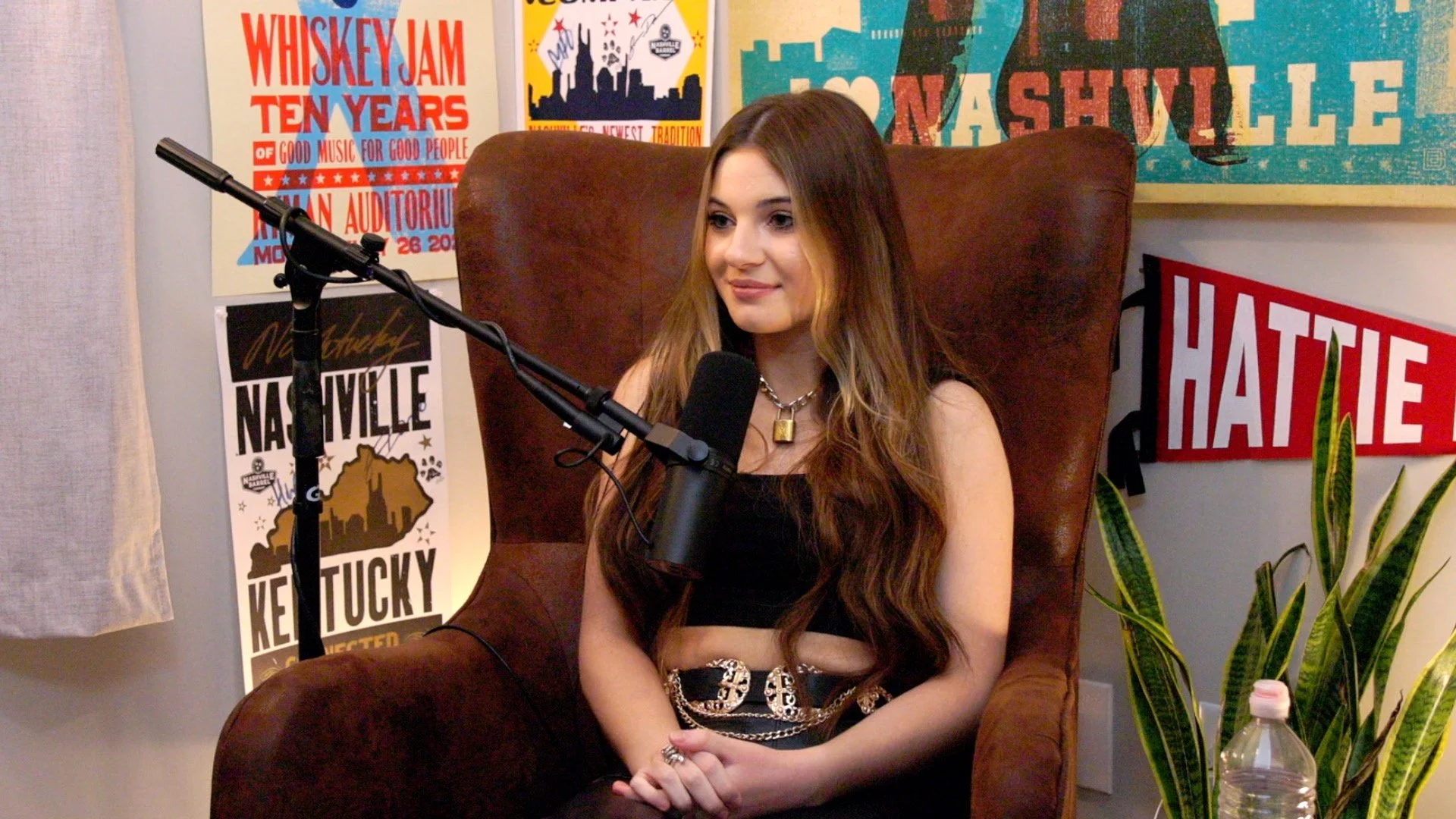 Macartney Reinhardt discusses songwriting and her Nashville country music career during her Heart of the Gulch interview.