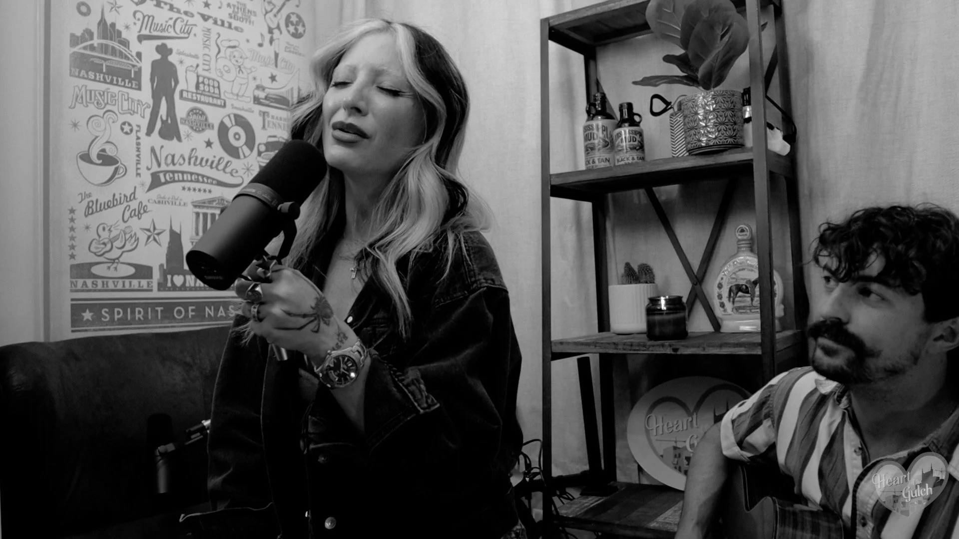 Lou Ridley delivers an exclusive live studio performance of “Calculated” for Heart of the Gulch in Nashville.
