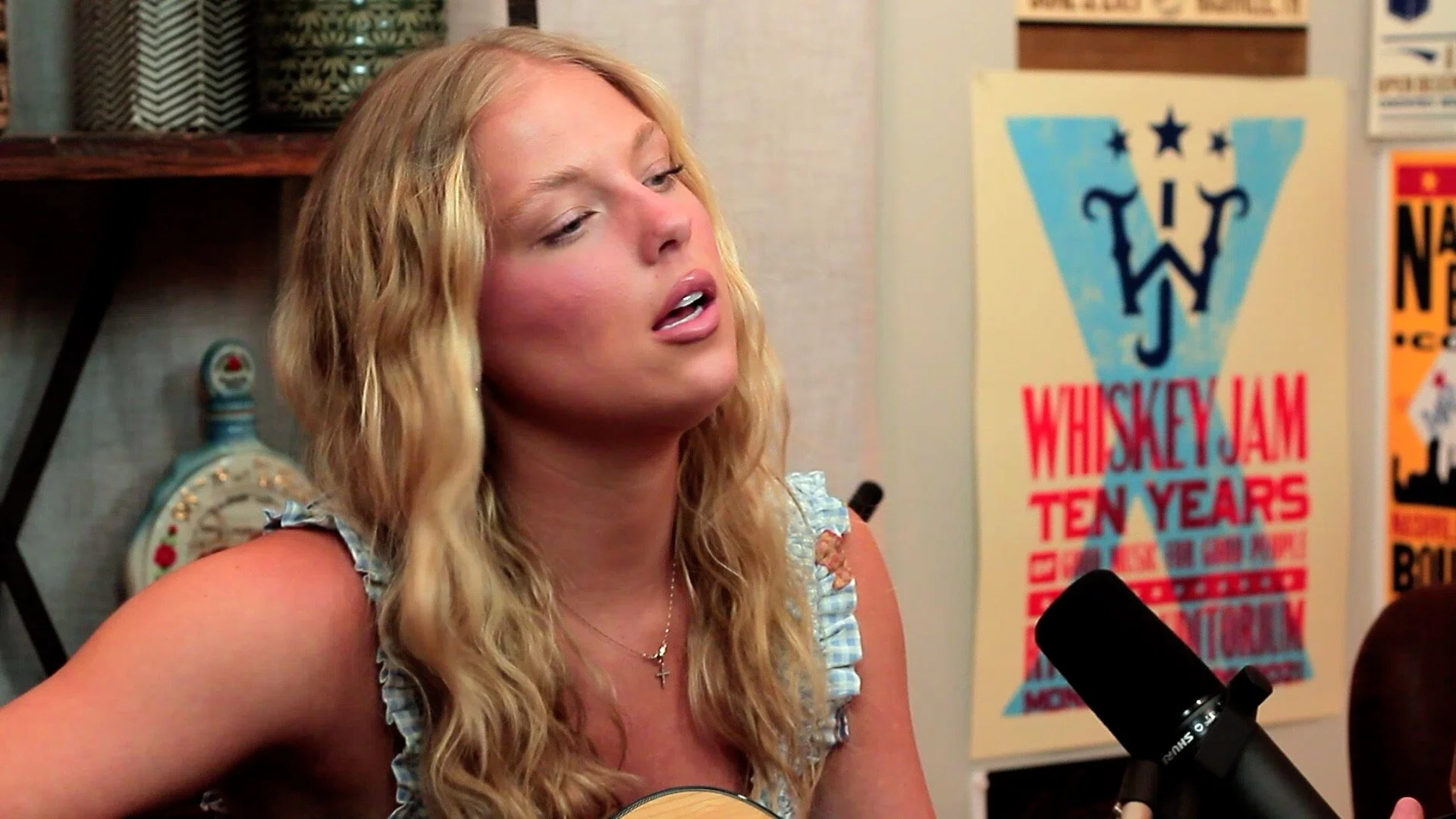 Country artist Ashley Anne performs an intimate live session for Heart of the Gulch in Nashville, Tennessee.