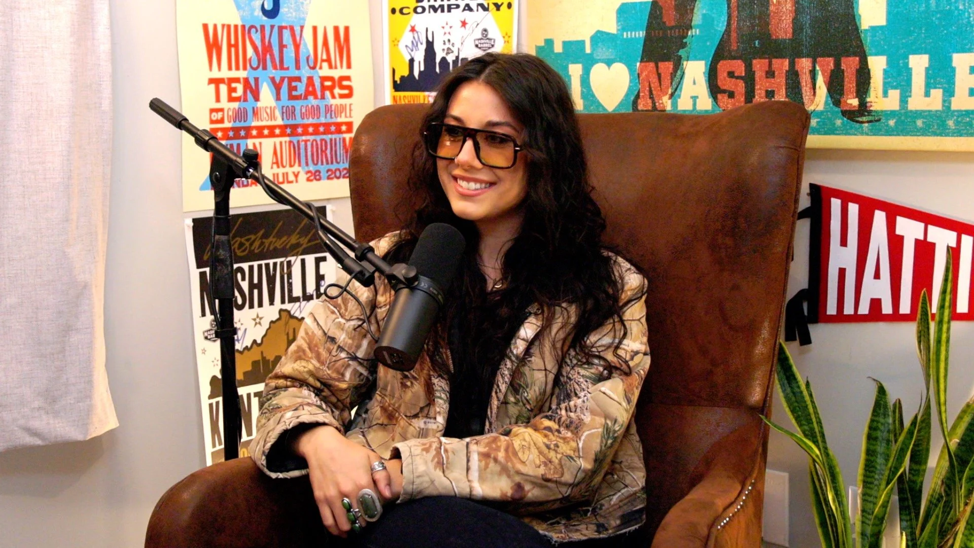 Shantaia joins Heart of the Gulch to talk “Faster Horses,” her album Exes and Friends, and the storytelling behind her rising country music career.