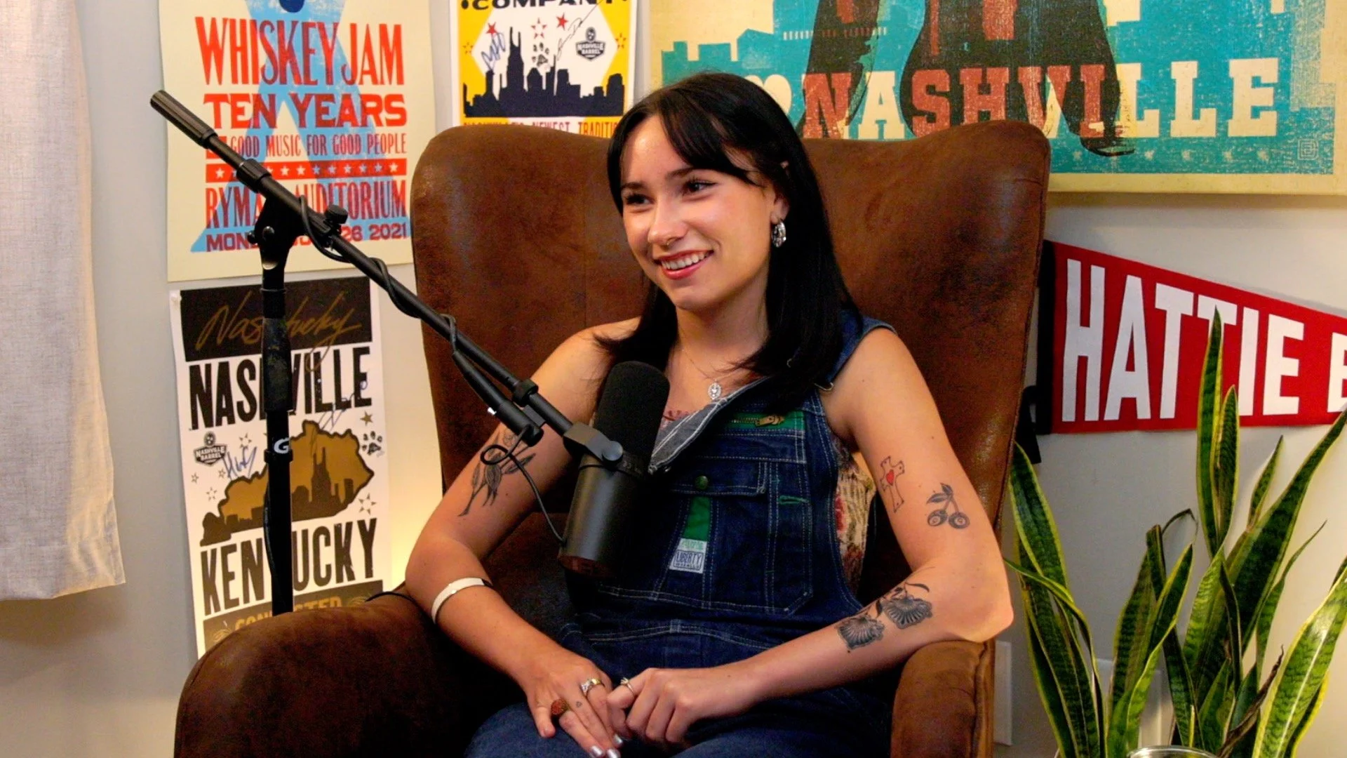 Nashville artist Jaid Joice talks musical influences including Janis Joplin, Led Zeppelin, The Allman Brothers, and Chris Stapleton while sharing the story behind her fearless approach to songwriting on Heart of the Gulch.