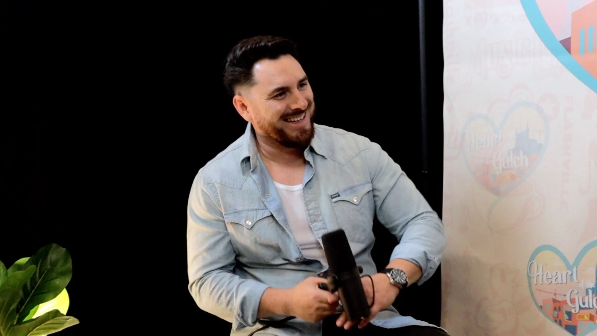 Tony Mendoza interviews country artist Callum Kerr during CMA Fest 2025.