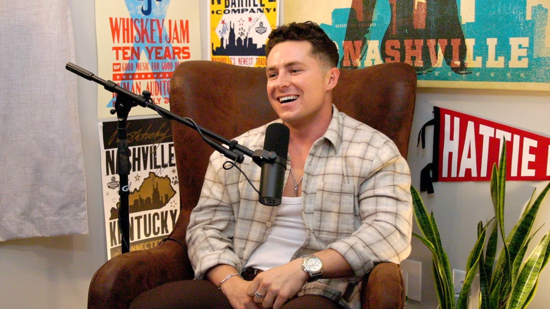 Ry Rivers discusses blue-eyed country soul, Florida roots and his Nashville music career on Heart of the Gulch.