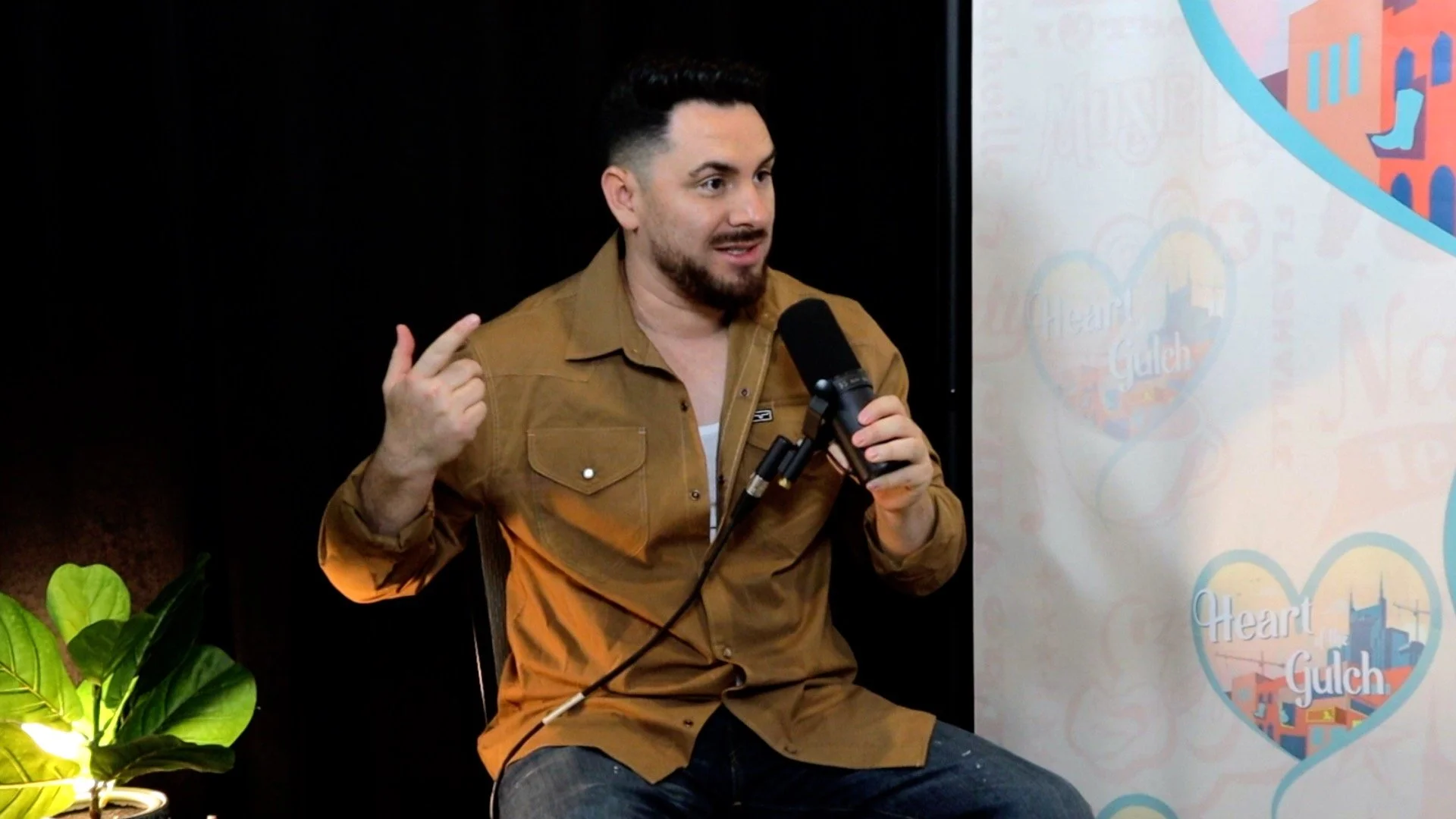 Tony Mendoza, host of Heart of the Gulch, interviews Mason Ramsey about “That Somebody,” “Faith,” and his evolution from viral sensation to country artist.
