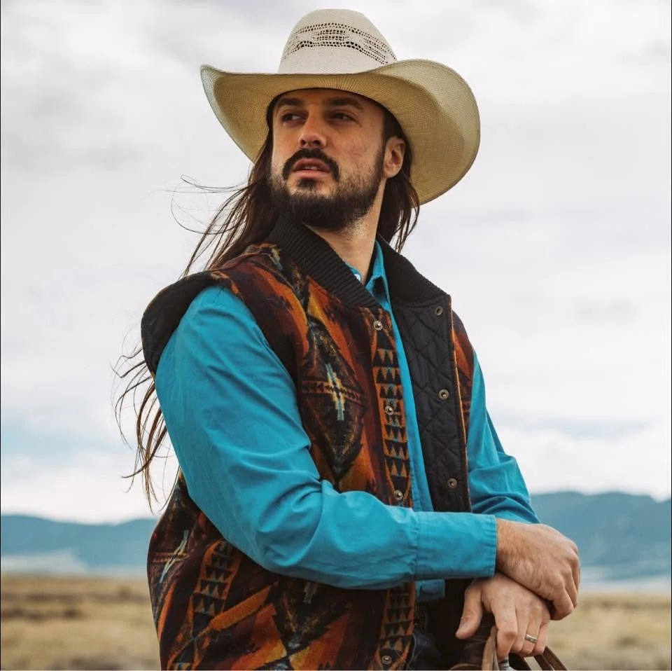Ian Munsick featured on Heart of the Gulch discussing Western country music, Wyoming roots, touring and his Nashville career.