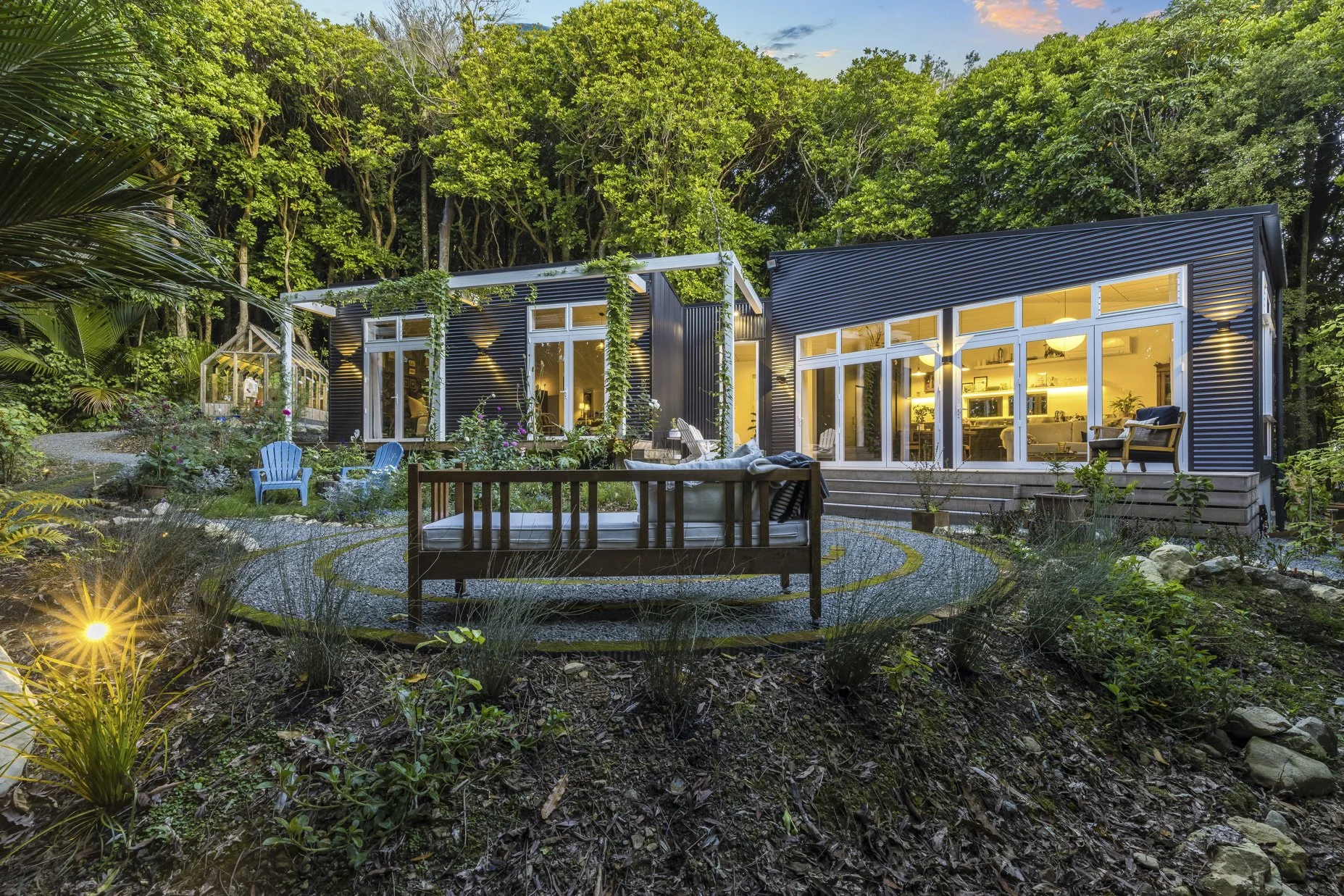 Home-Urban-Forest_3.jpg