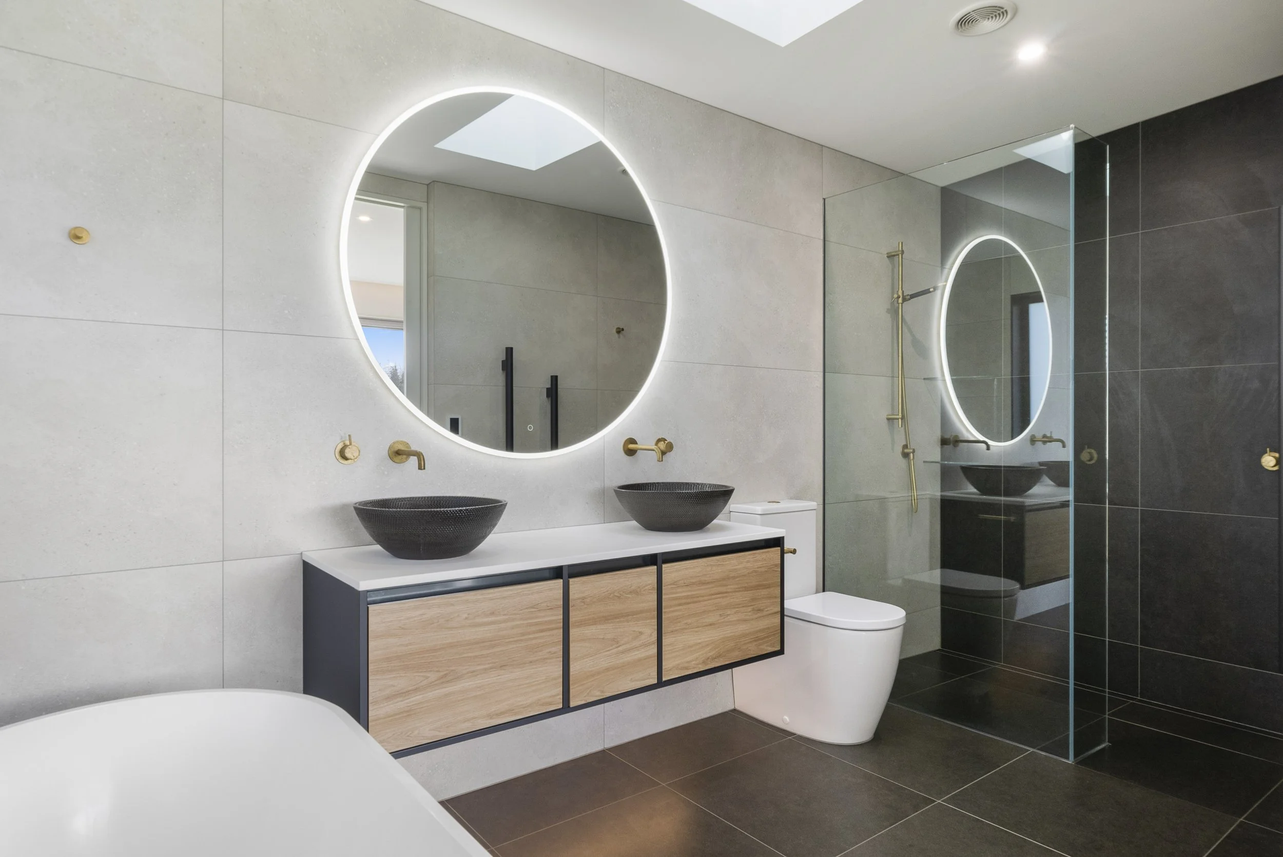 Beach-Lifestyle_Bathroom-1.jpg