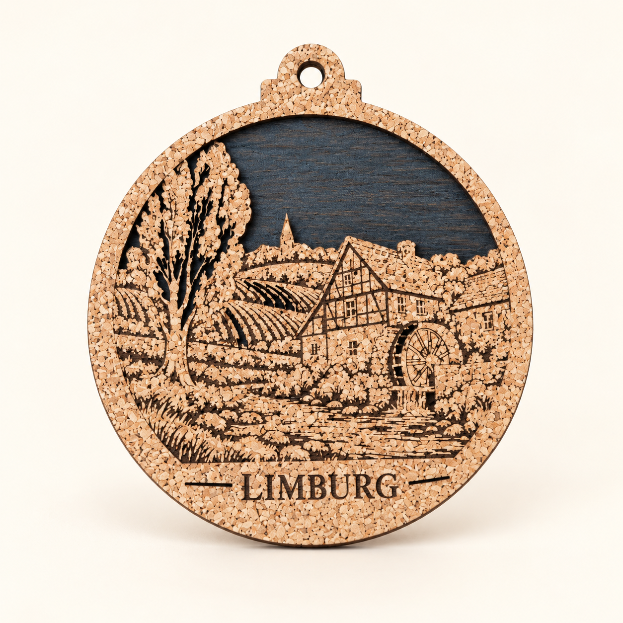 Limburgs kerstornament van kurk en hout-11.png