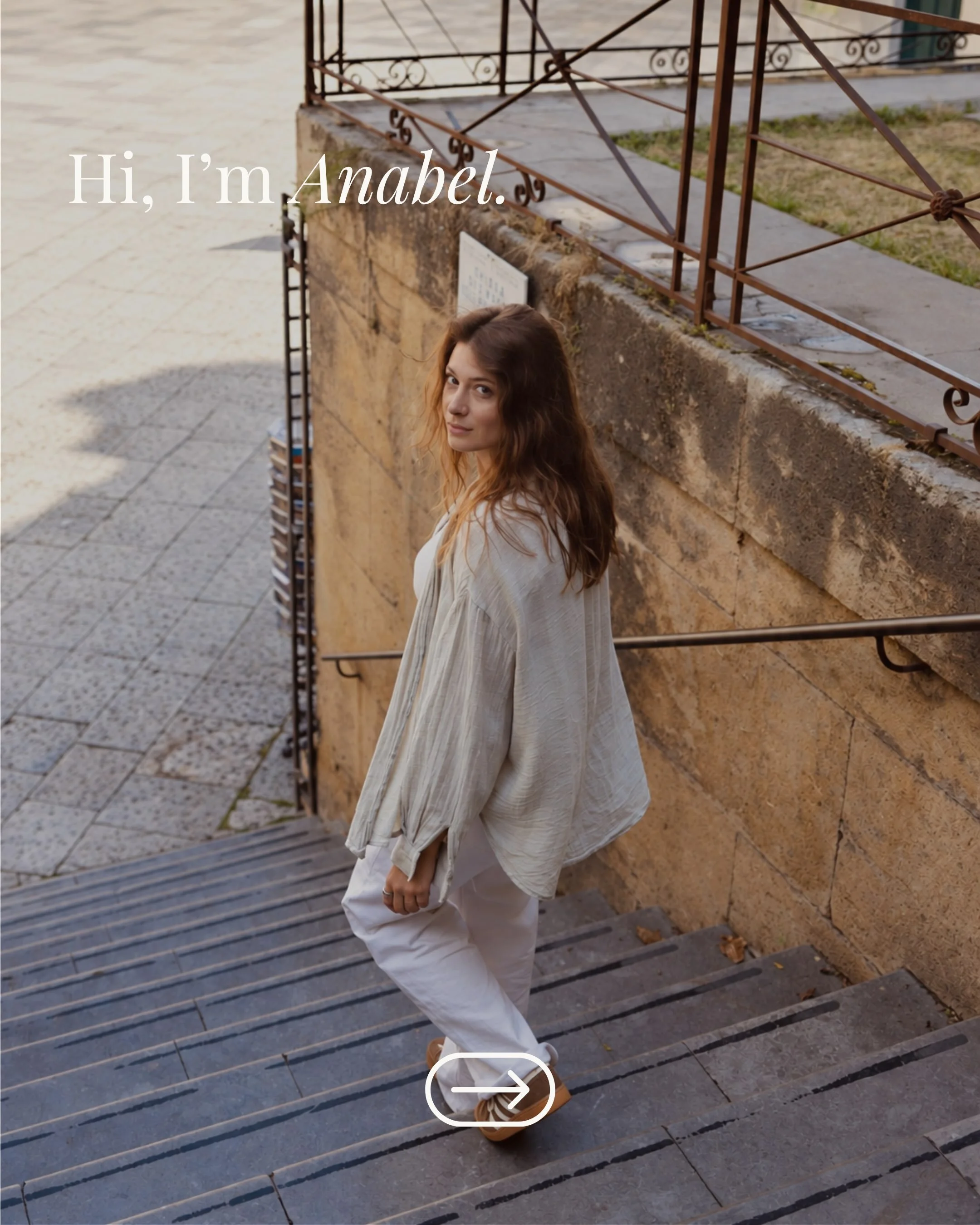 I think it&rsquo;s time to properly introduce myself 💛

#aboutme #innerphase #femalehealth #hormonehealth #healthjourney