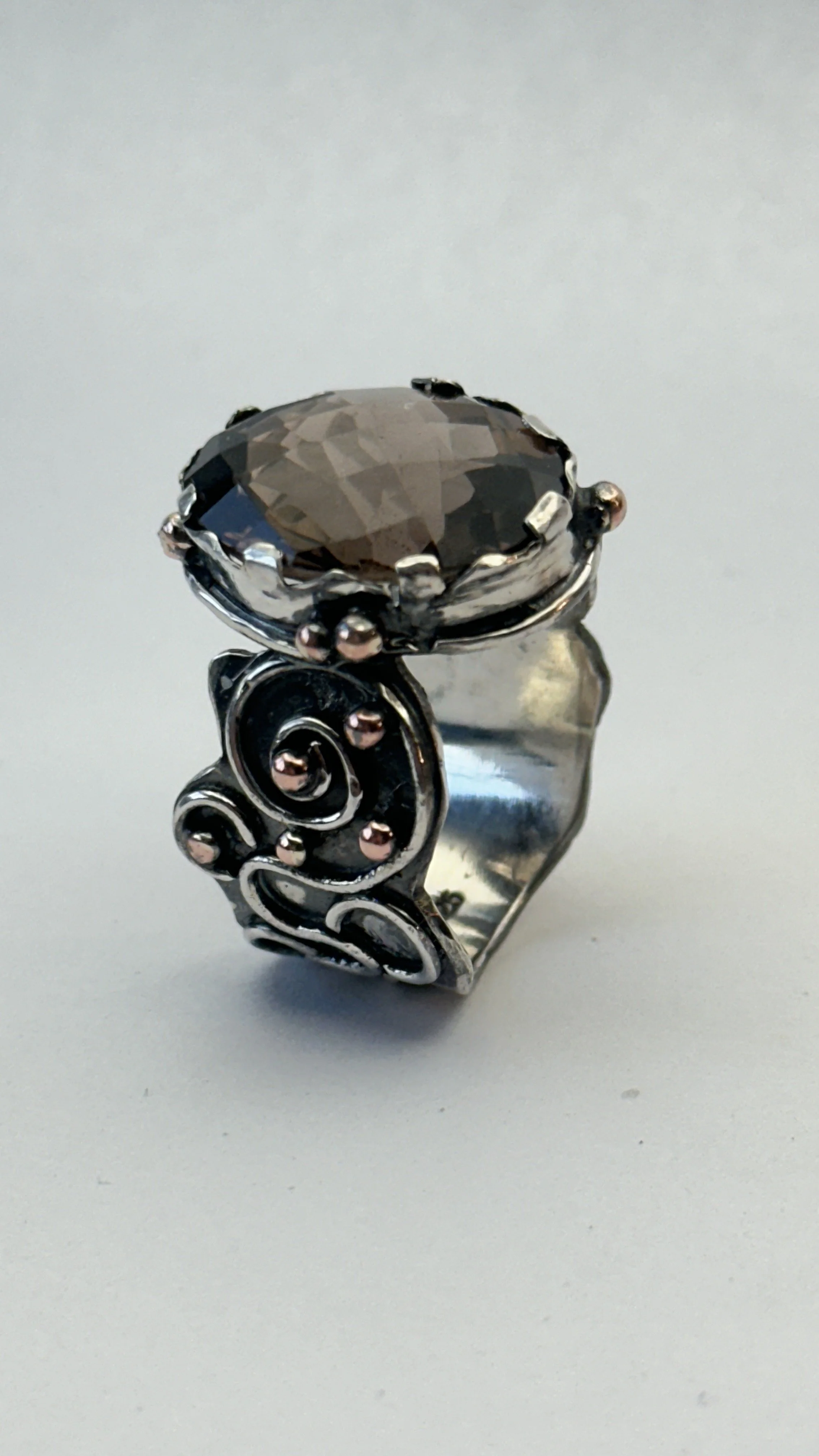 Decadente ring. Eigen collectie