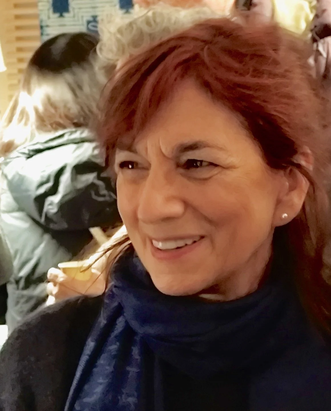Cinzia Di Pietro sorridente presenta shiboritalia