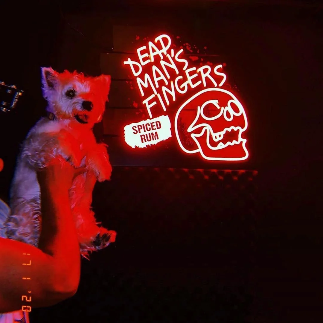 Dead Man's Fingers - Bar venue signage