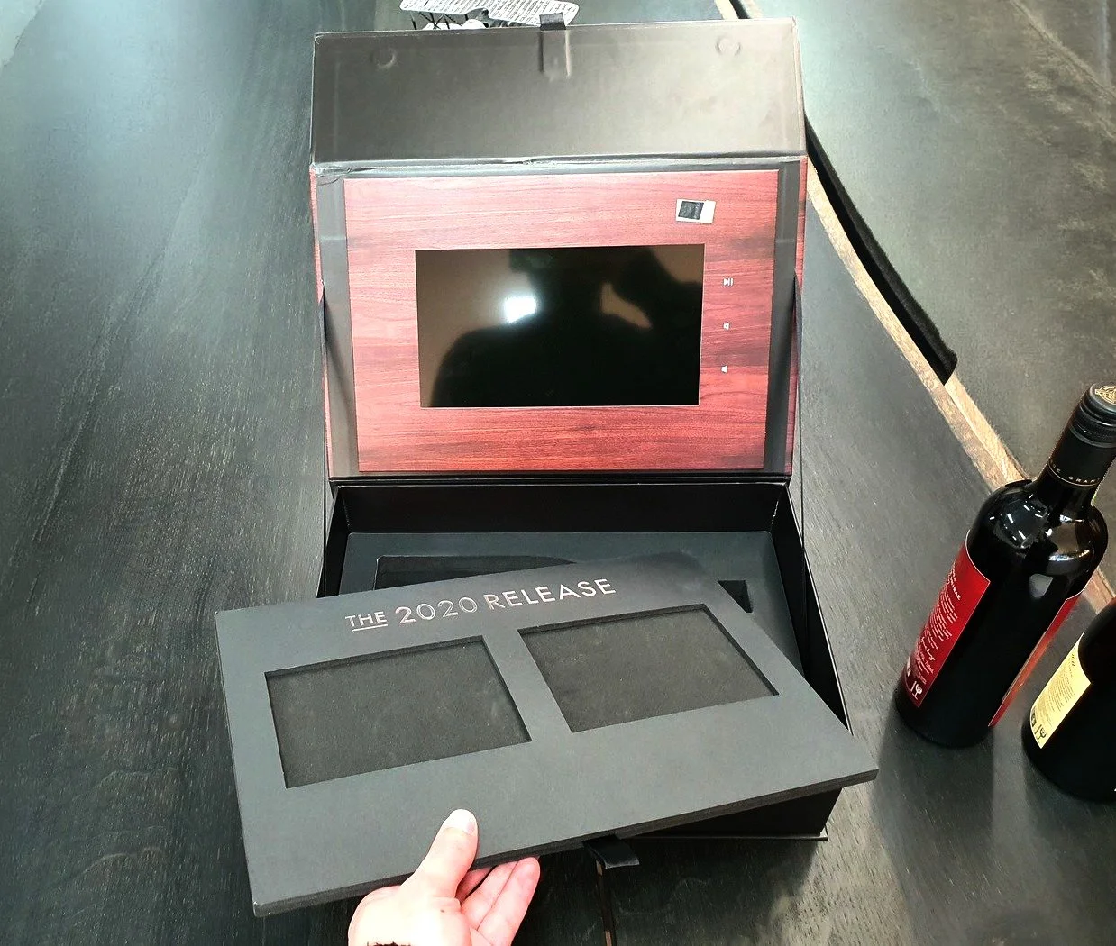 St Hallett - Digital Wine Merchandise Box - Accolade wines
